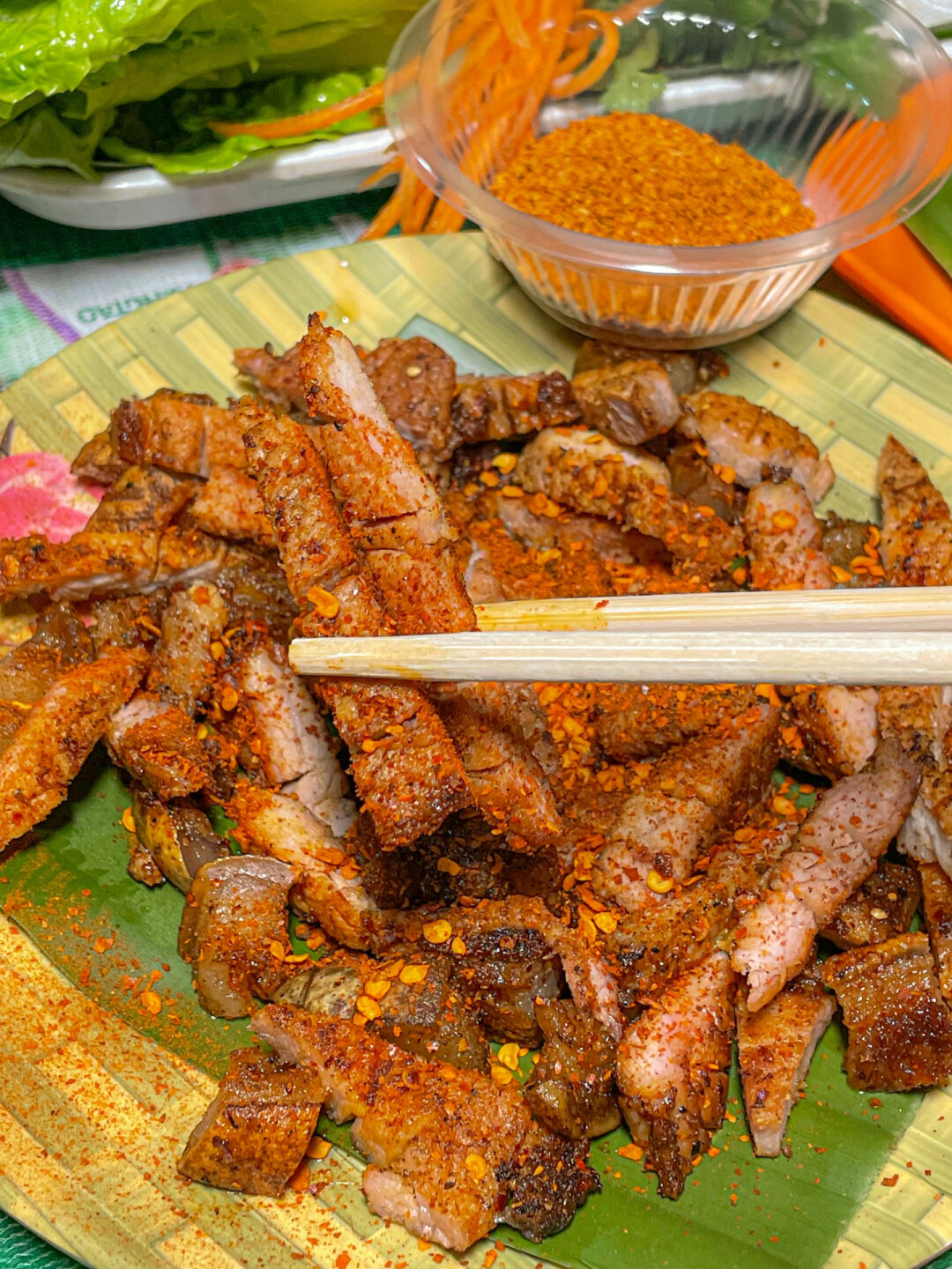 我愿意来西双版纳678910次  西双版纳的傣味烧烤,绝对是一绝!