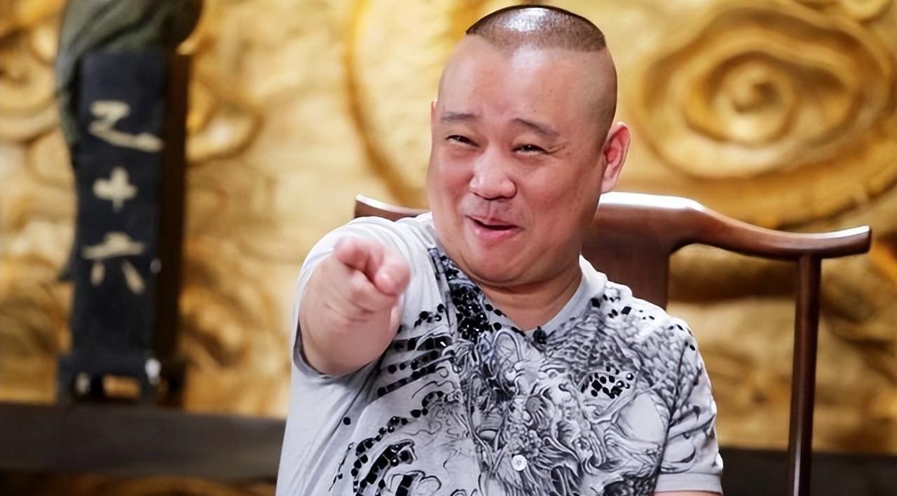 德云社隐形富豪,郭德纲50亿资产不算啥,孙越一把扇子暴露财力