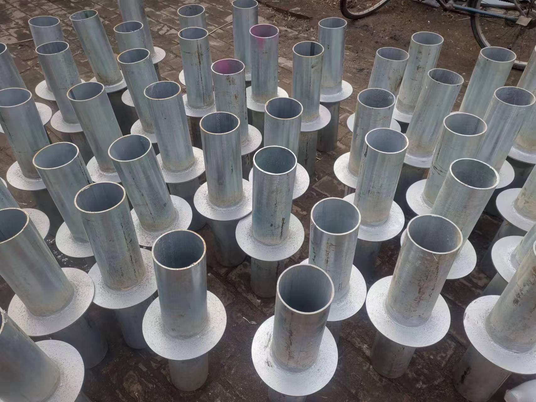 非磁性过轨管和消磁预埋套管有什么区别?