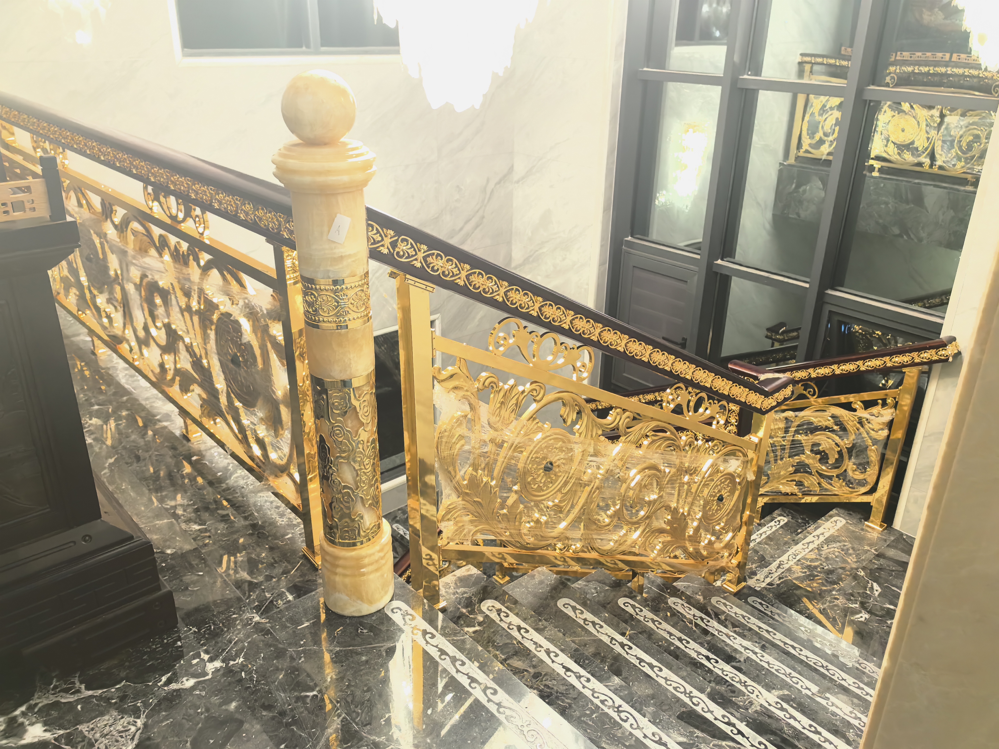 铜楼梯扶手,铜艺楼梯护栏