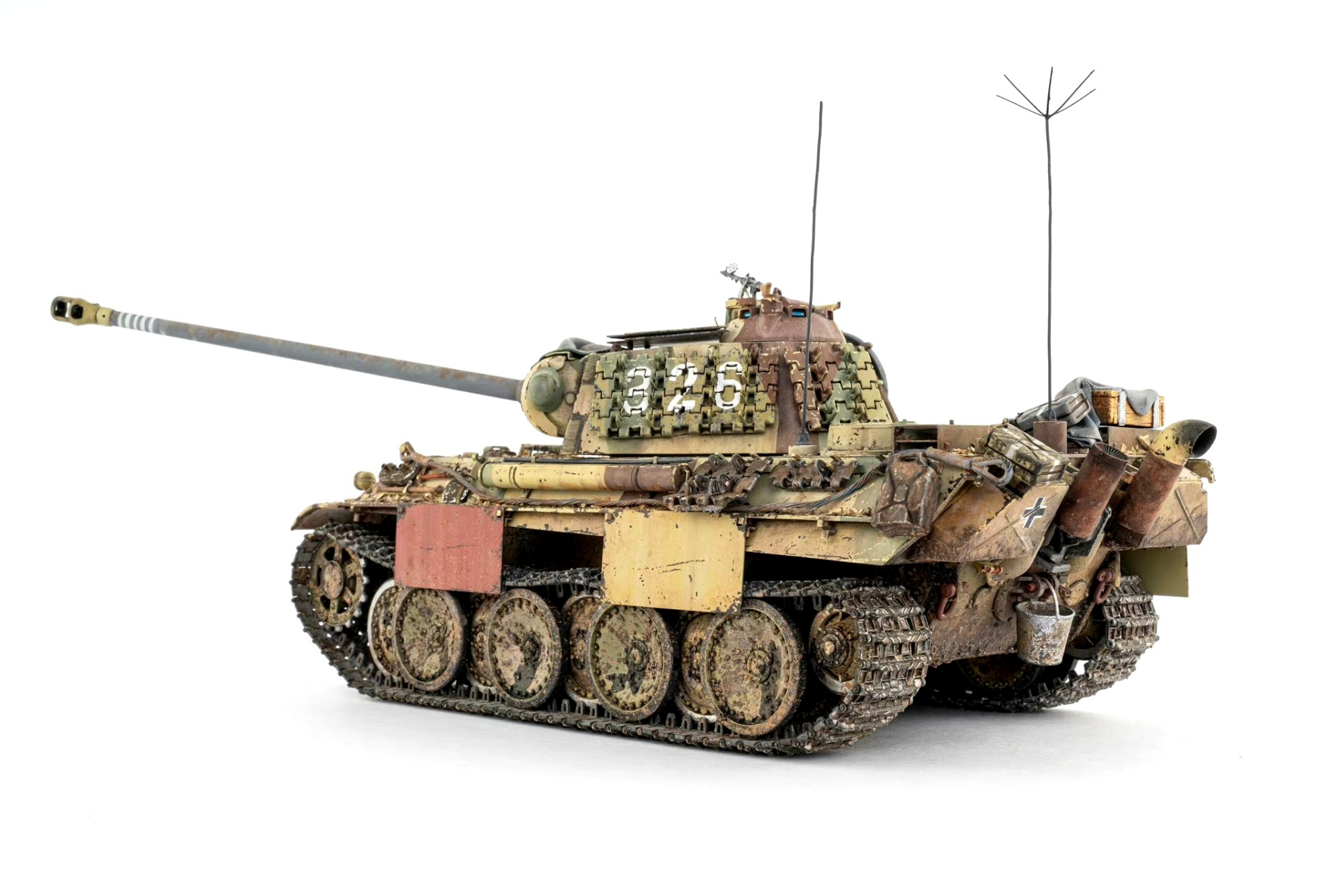 军模欣赏:meng 1/35 德国陆军 黑豹g型坦克,by jaime cara.