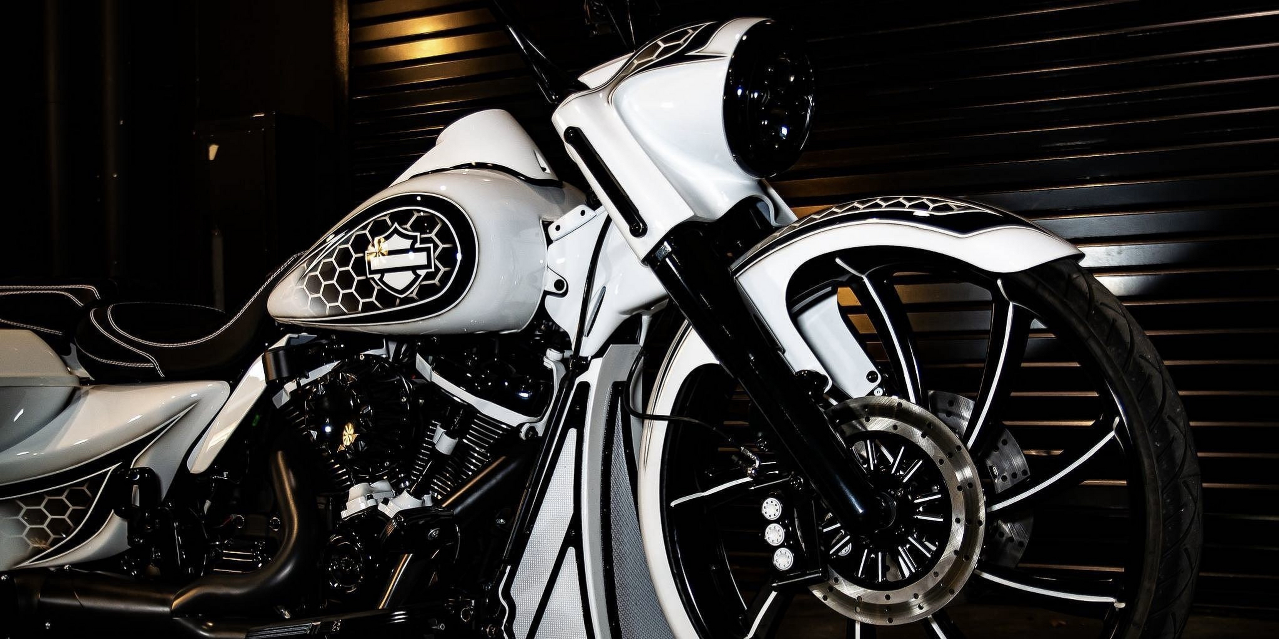 改装定制 | 腔调十足 哈雷路王road king改装欣赏