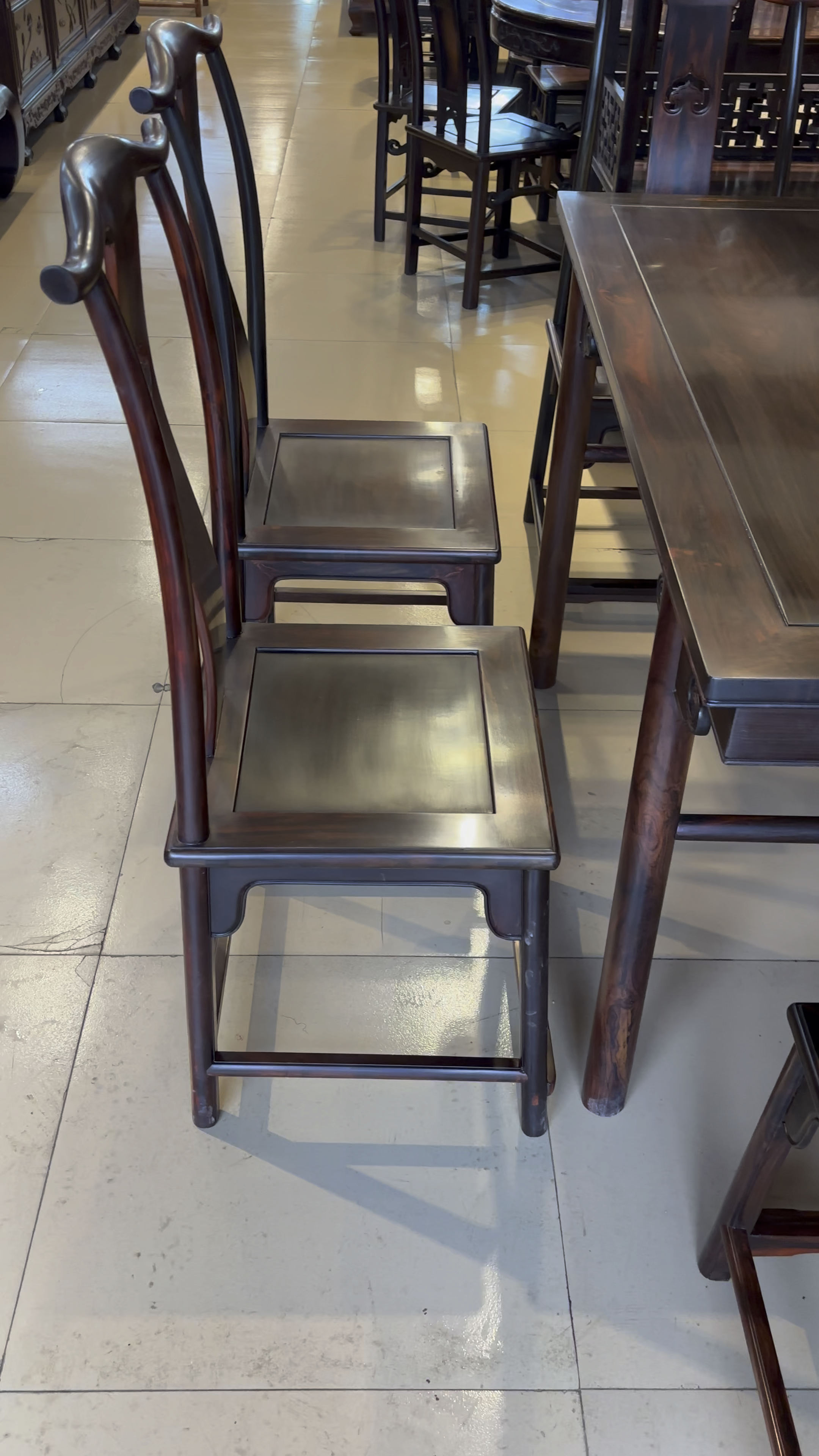 大红酸枝交趾黄檀明式官帽椅小画案,榫卯工艺