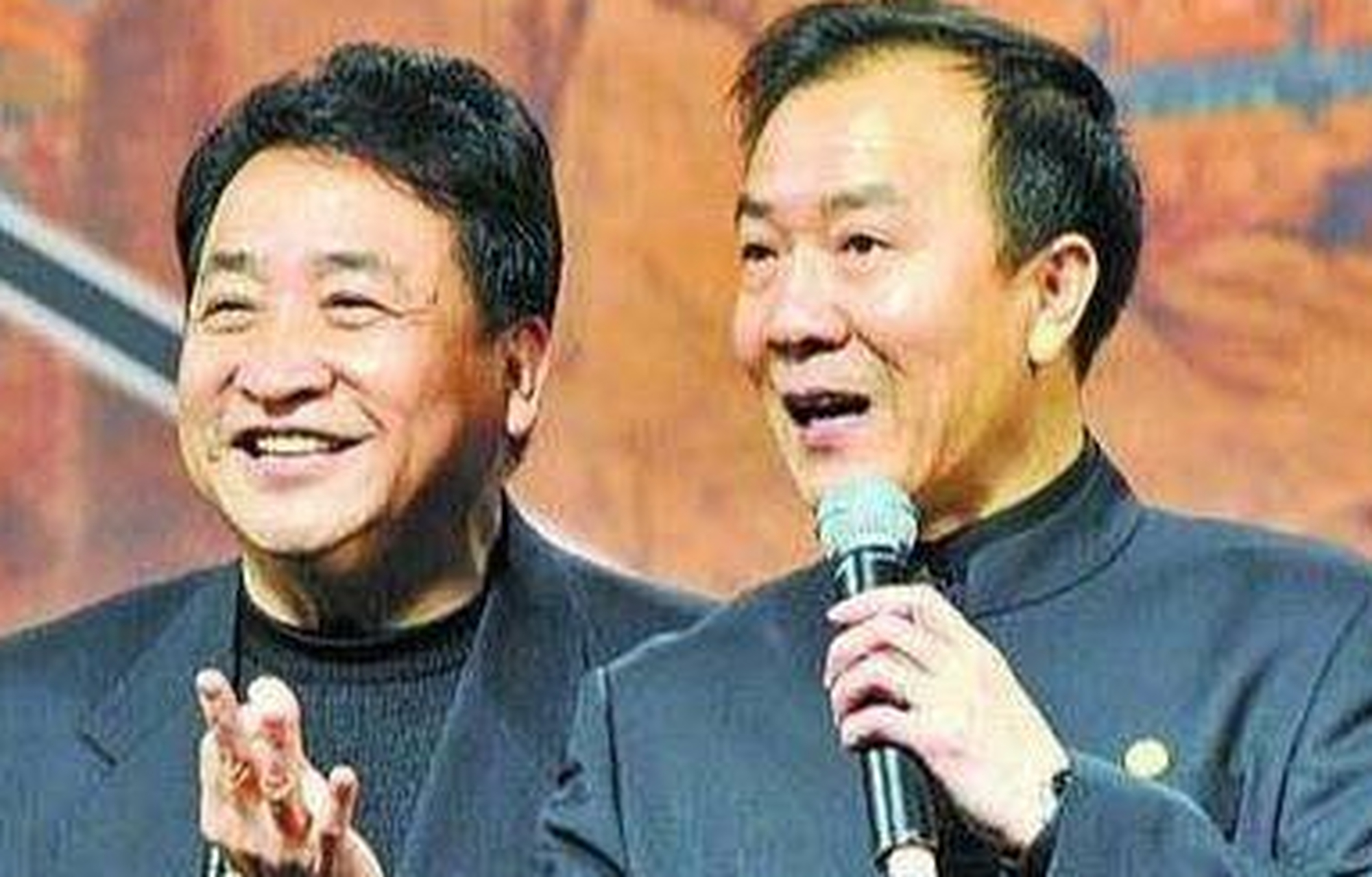 2004年杨蕾和戴志诚宣布离婚,十年后的一天二人在演出后台相遇,戴志诚