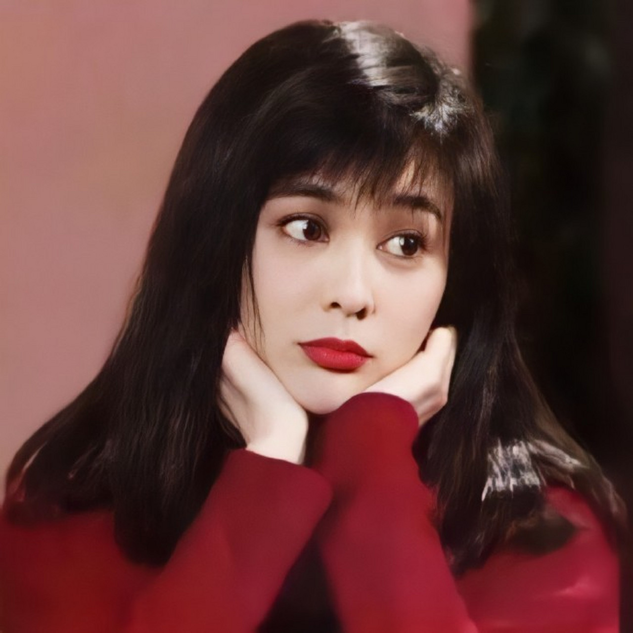 港风美女明星女生头像,让你成为朋友圈的焦点!