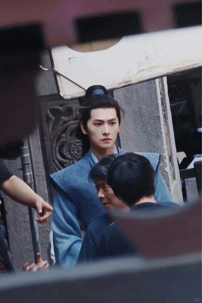 "杨洋舞蹈视频回顾,你们见过他技艺精湛的瞬间吗?