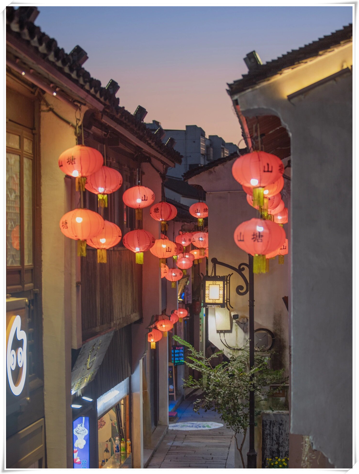 苏州山塘街夜景调色秘籍,让你的照片光彩夺目!