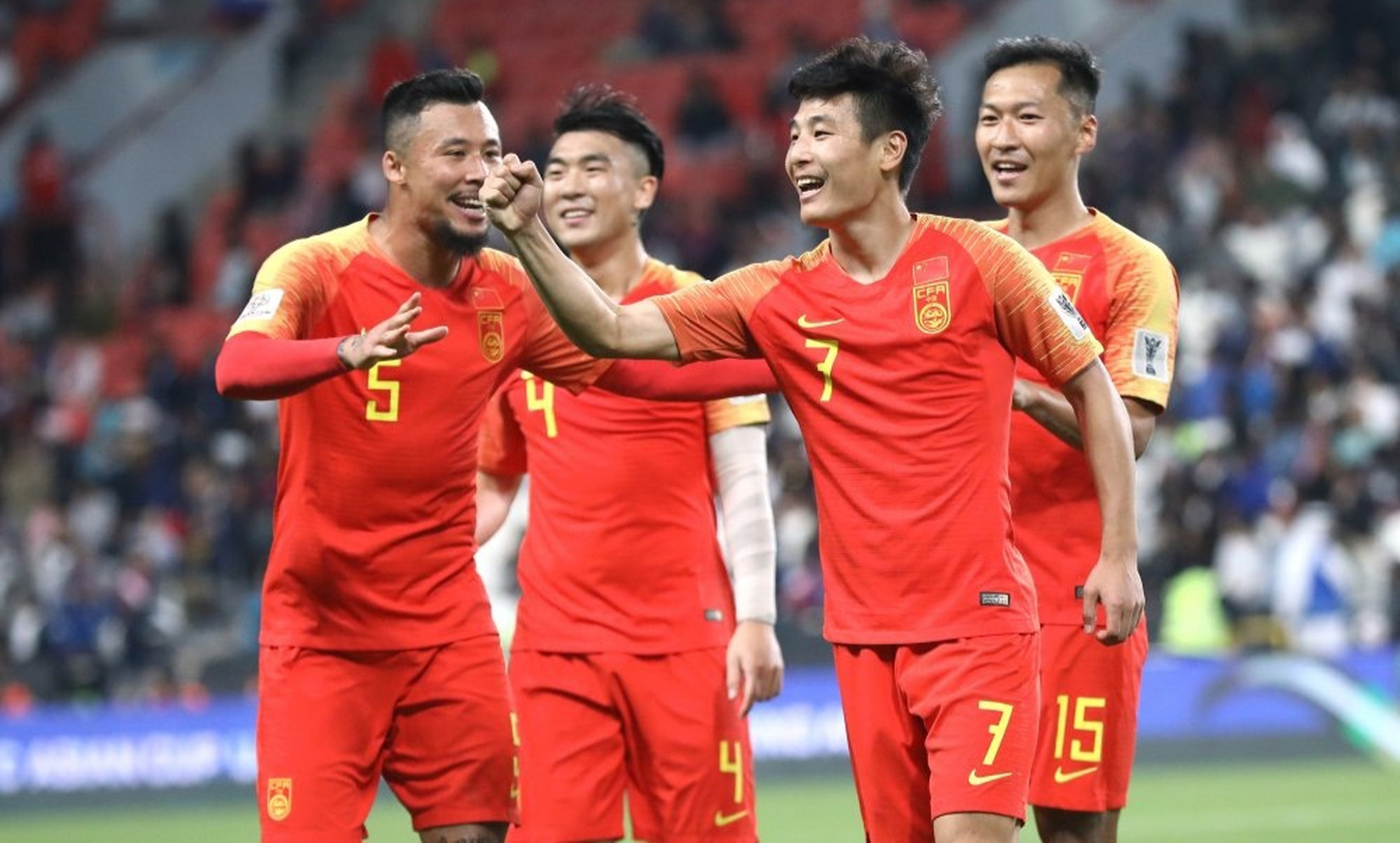 卡塔尔亚洲杯,a组首轮,国足对阵塔吉克斯坦,国足首发阵容出炉:  门将