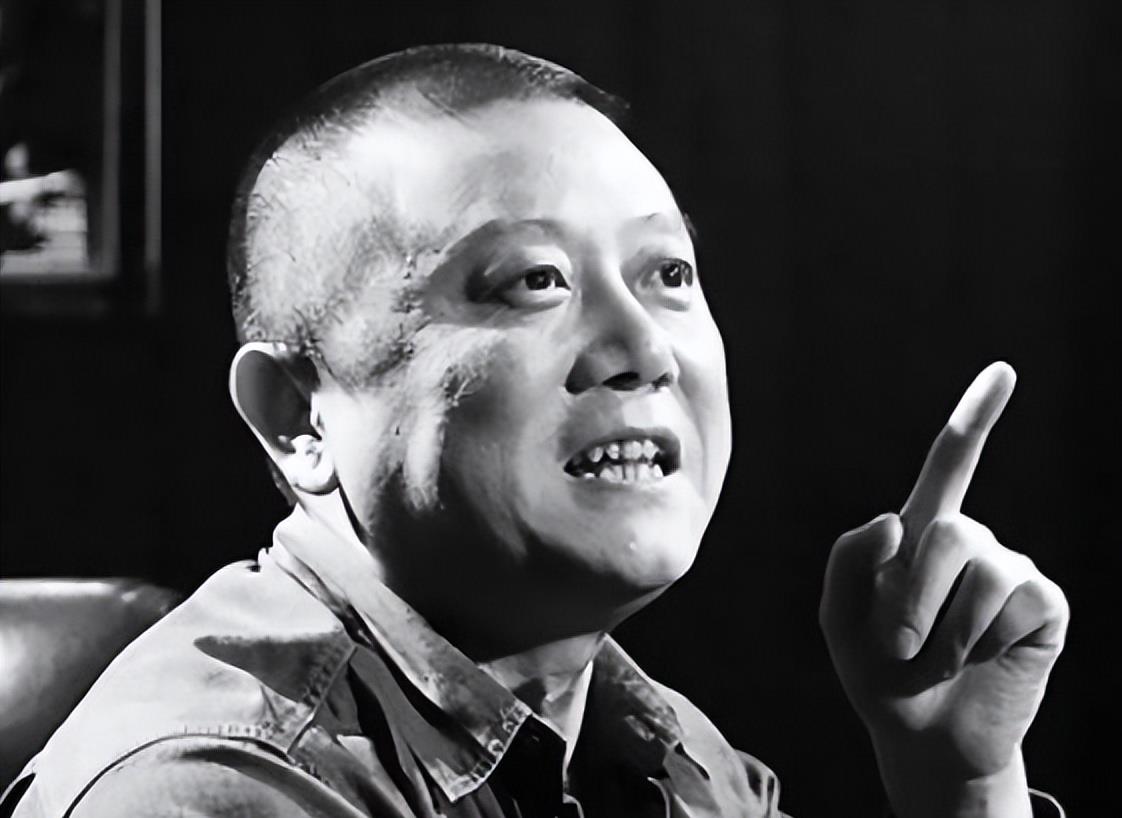 王朔评价白岩松:拥有自以为的真诚,骨子内却是做作的