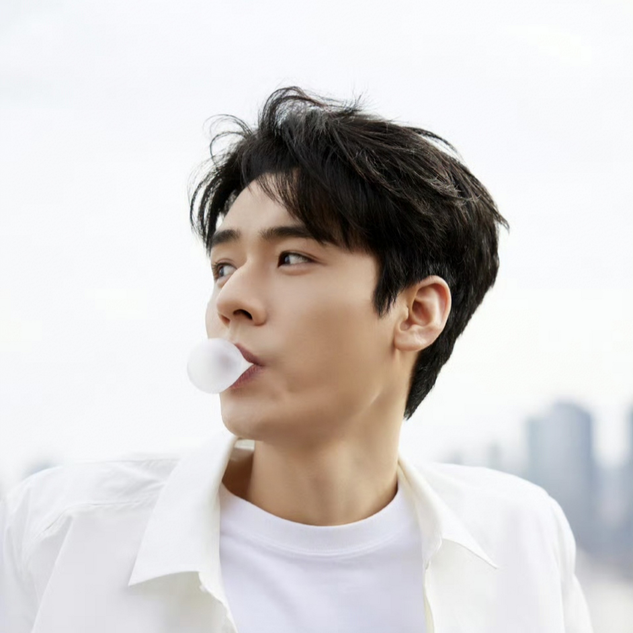 龚俊头像 他说"91活的压90已经这么98了,98家都要做让93