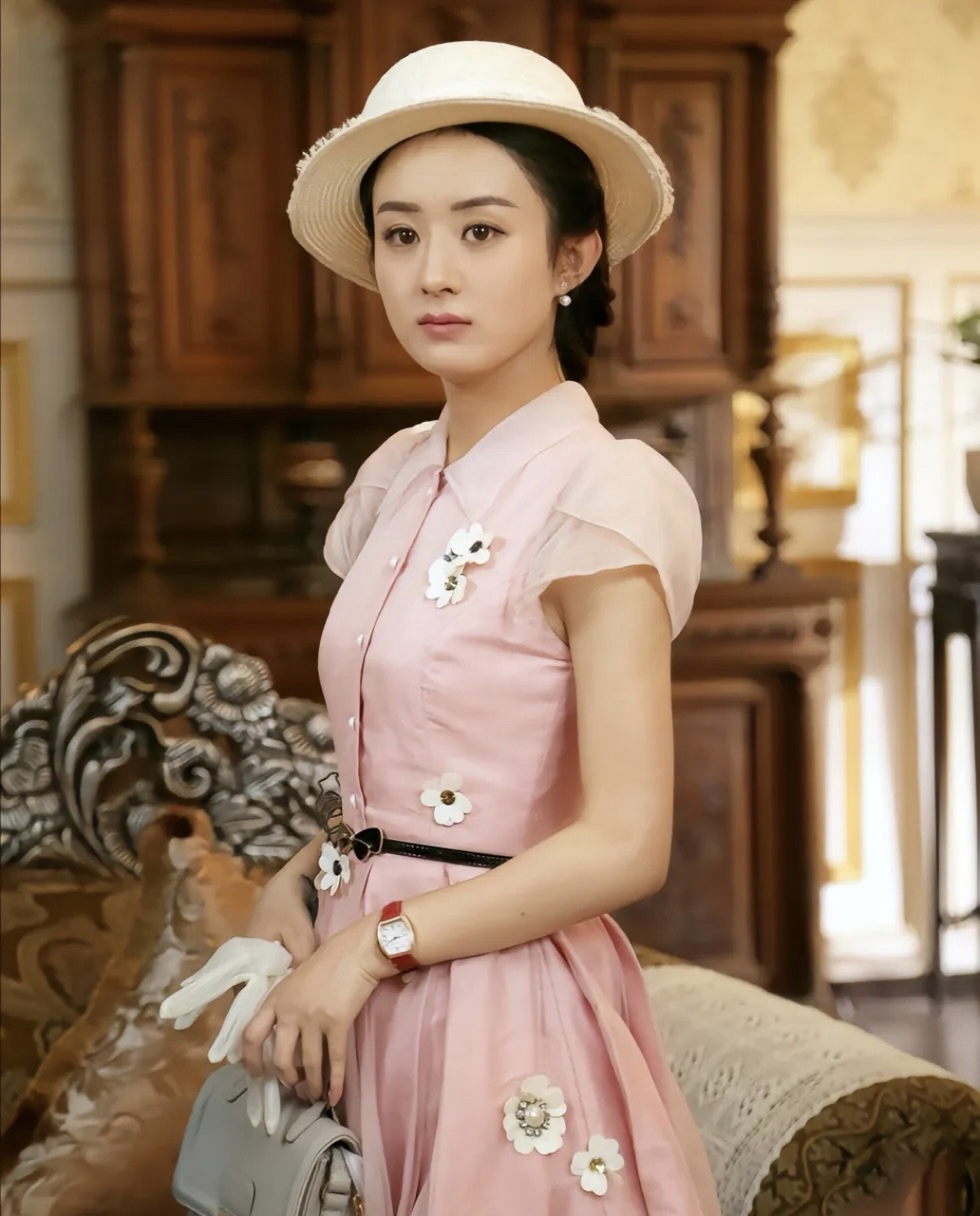 2023我的年度影片#  最近看完繁花没剧看了,又把赵丽颖主演的胭脂又