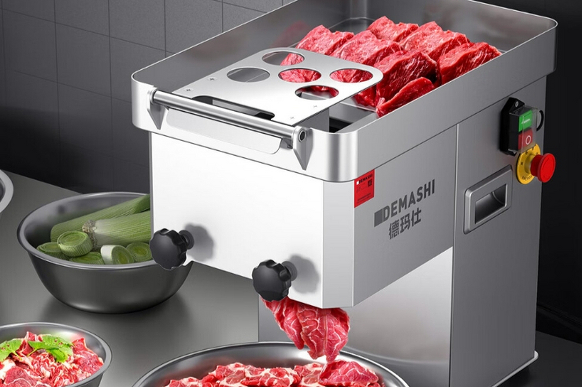 德玛仕品牌的商用绞肉机备受青睐,具有持久耐用,操作简便,功能全面等