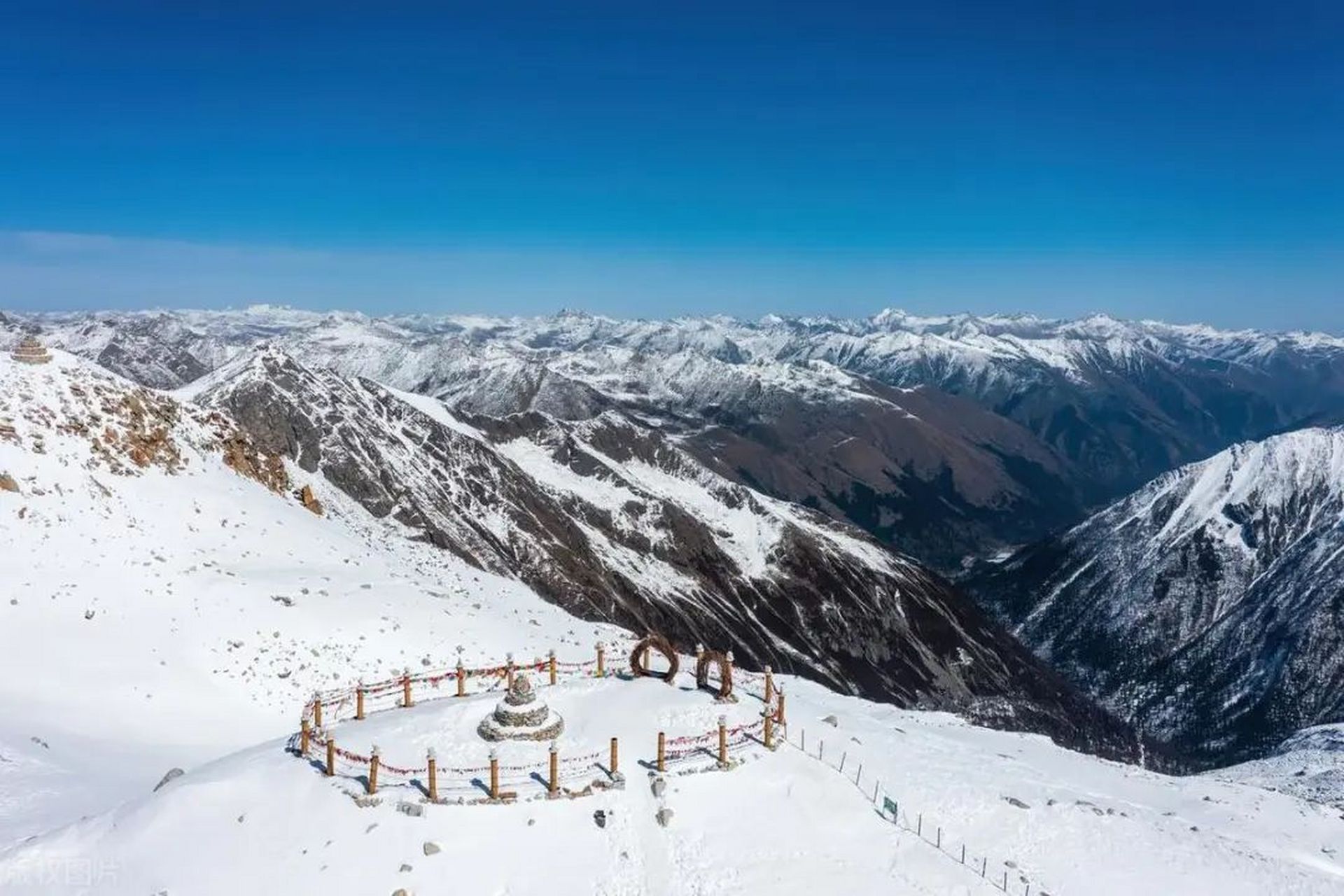 你的城市在下雪吗#达古冰川位于四川省阿坝藏族羌族自治州黑水县灸谮