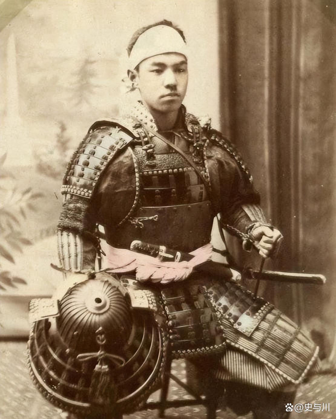 日本人剖腹之后,无外力介入最少能活6小时,他们为何醉心此道?