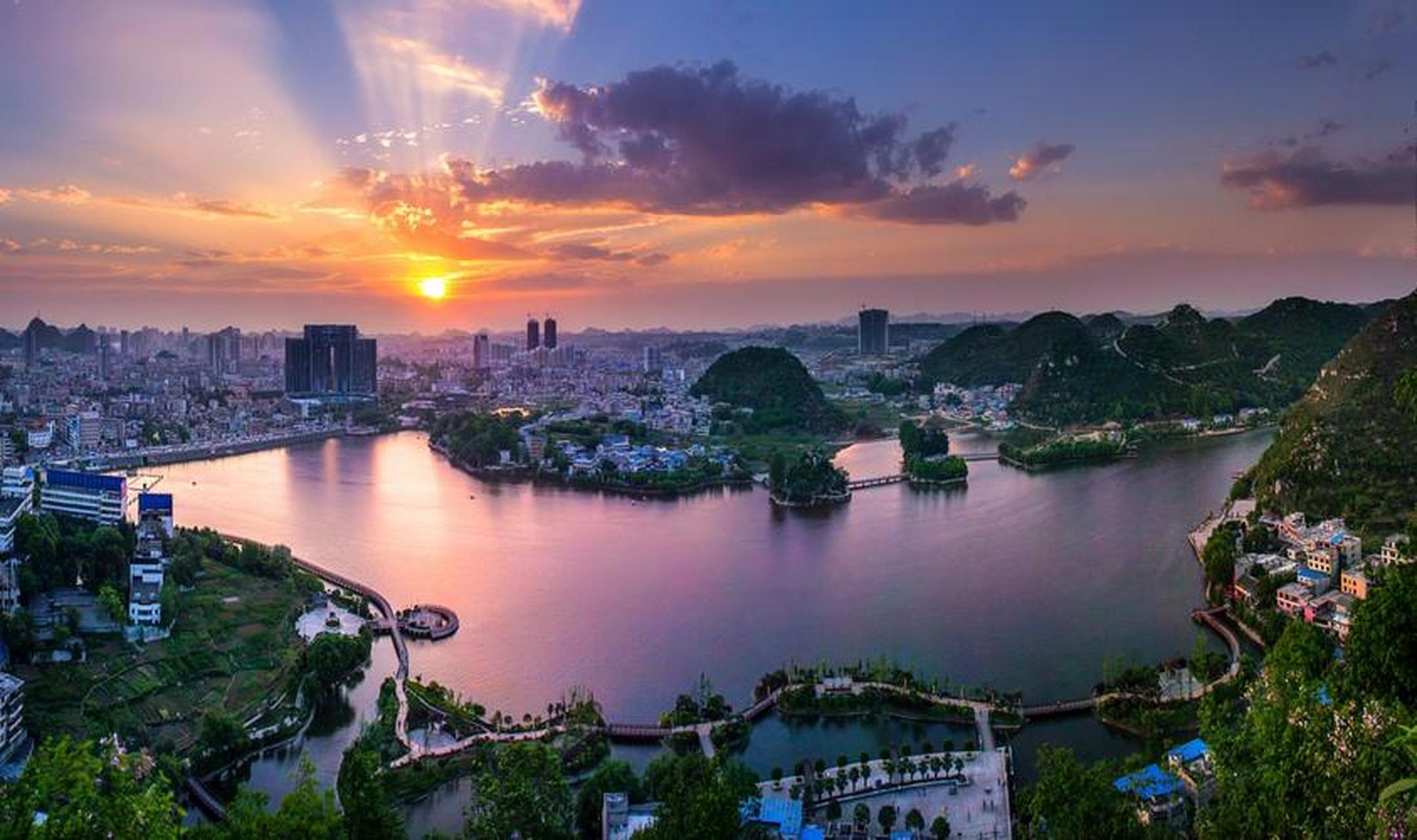 贵州中西部藏着一片人间仙境,安顺市!