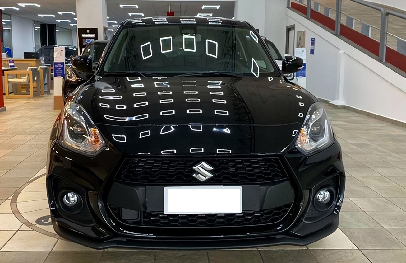 全新铃木"雨燕"外观升级,或不超6万起,搭载1.2l轻混 四驱 cvt