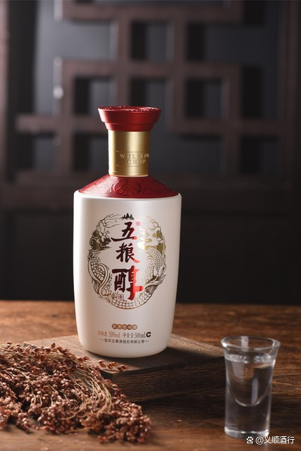 香型白酒(兼香型白酒) 香型白酒(兼香型白酒)