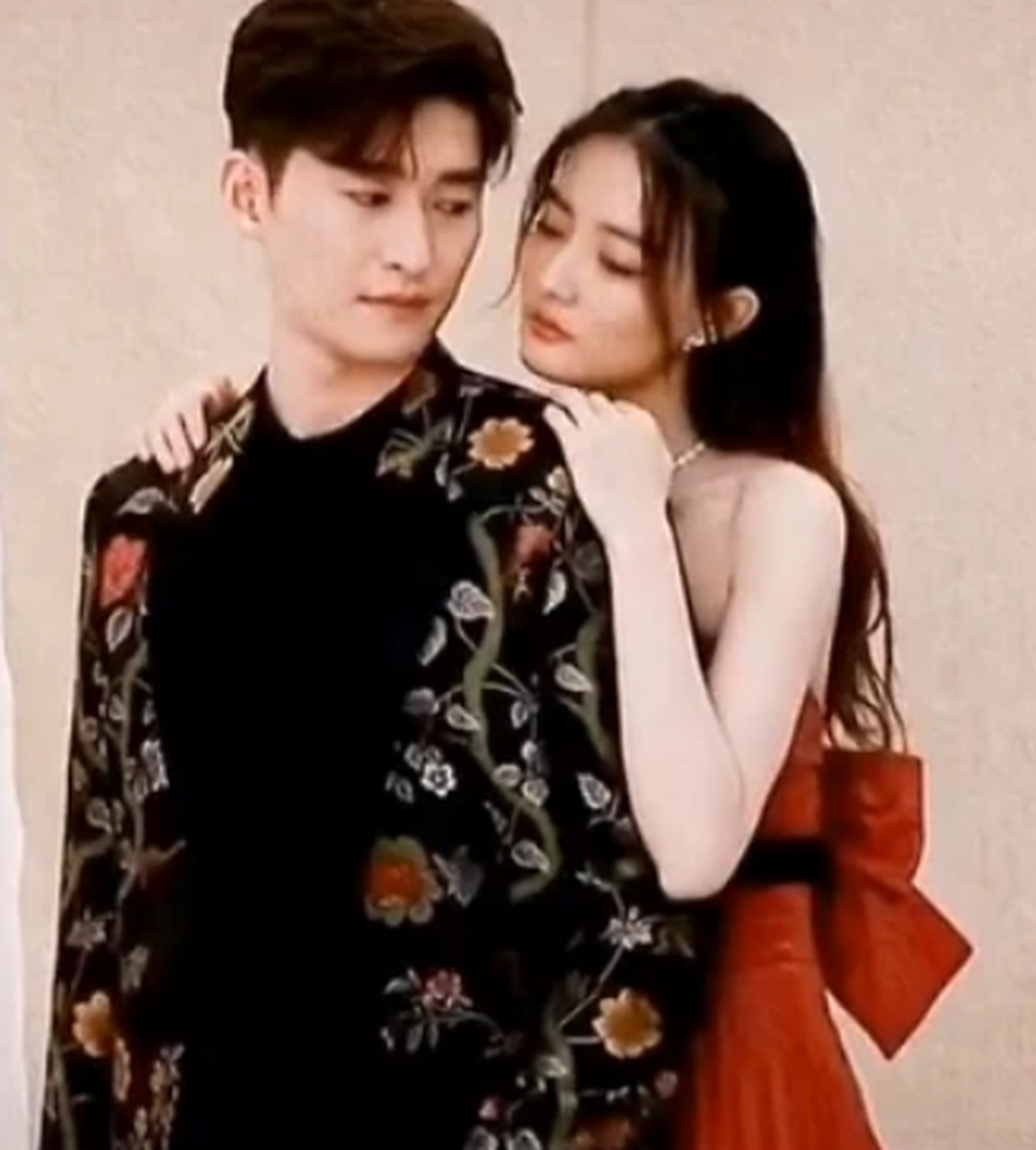 徐璐和张翰原来他们早已经结婚了!