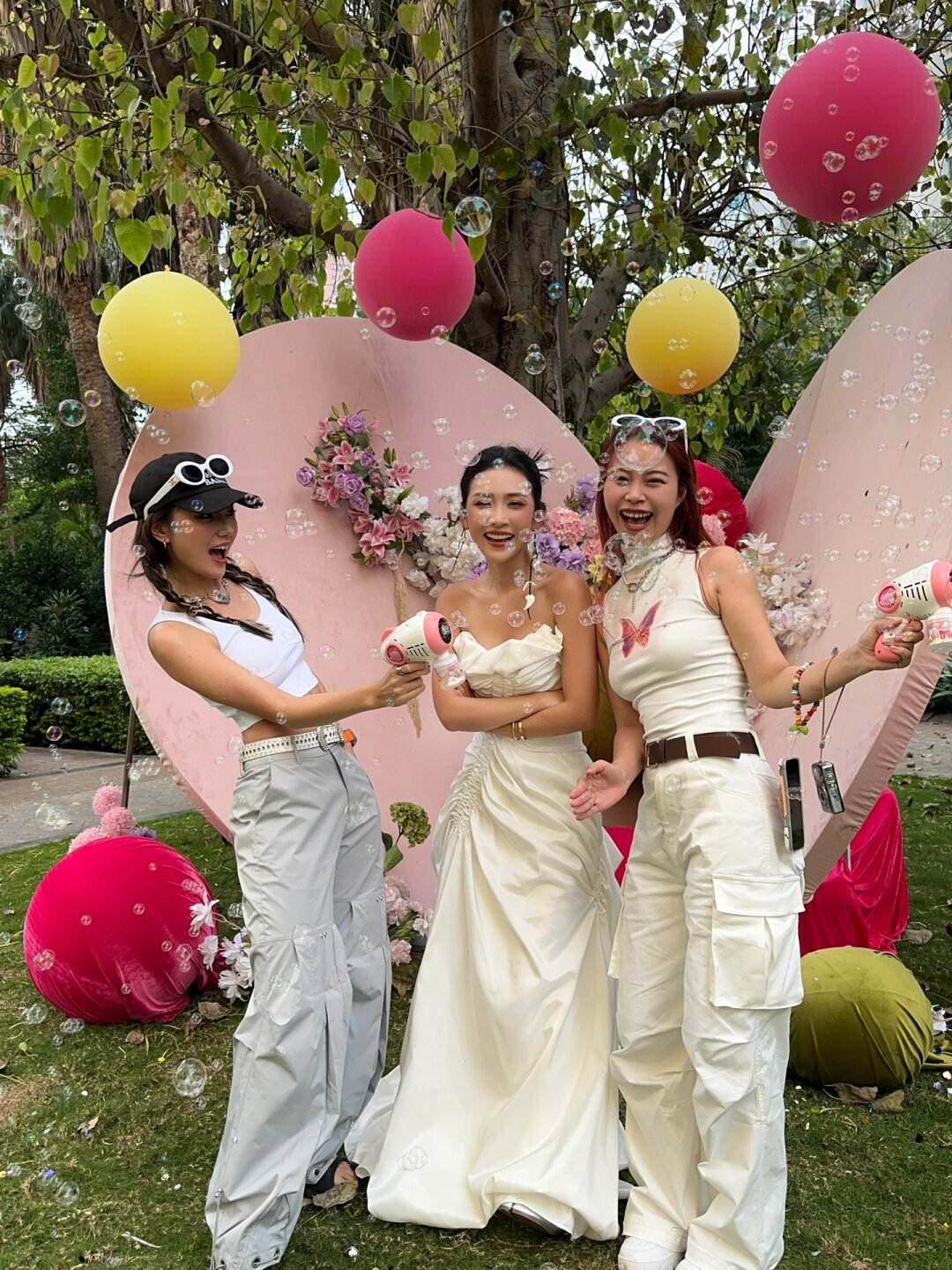 这放在整个婚礼届也是相当炸裂的存在