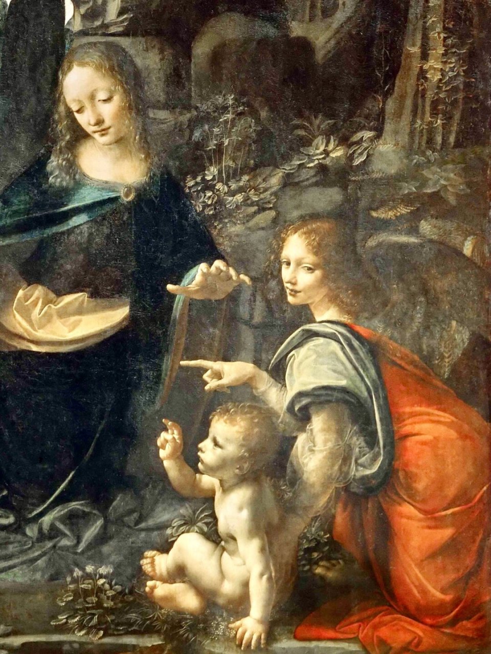 达芬奇《岩间圣母》×让我想起了妈妈的爱  《岩间圣母》是达·芬奇的