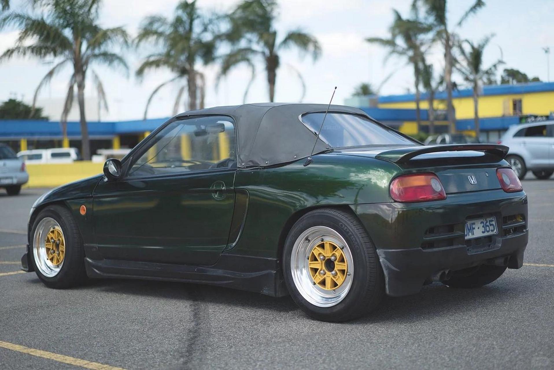 什么时候开始热爱汽车的 98《十九岁的夏天》 98【日】羽田圭介