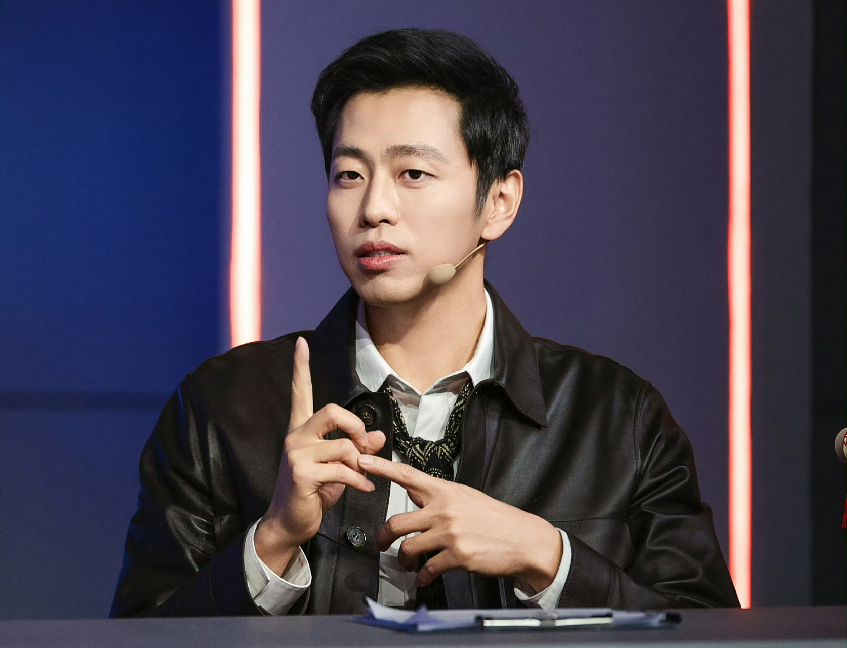 "水哥"王昱珩小时候长得好可爱,他爸爸年轻的时候好帅呀!