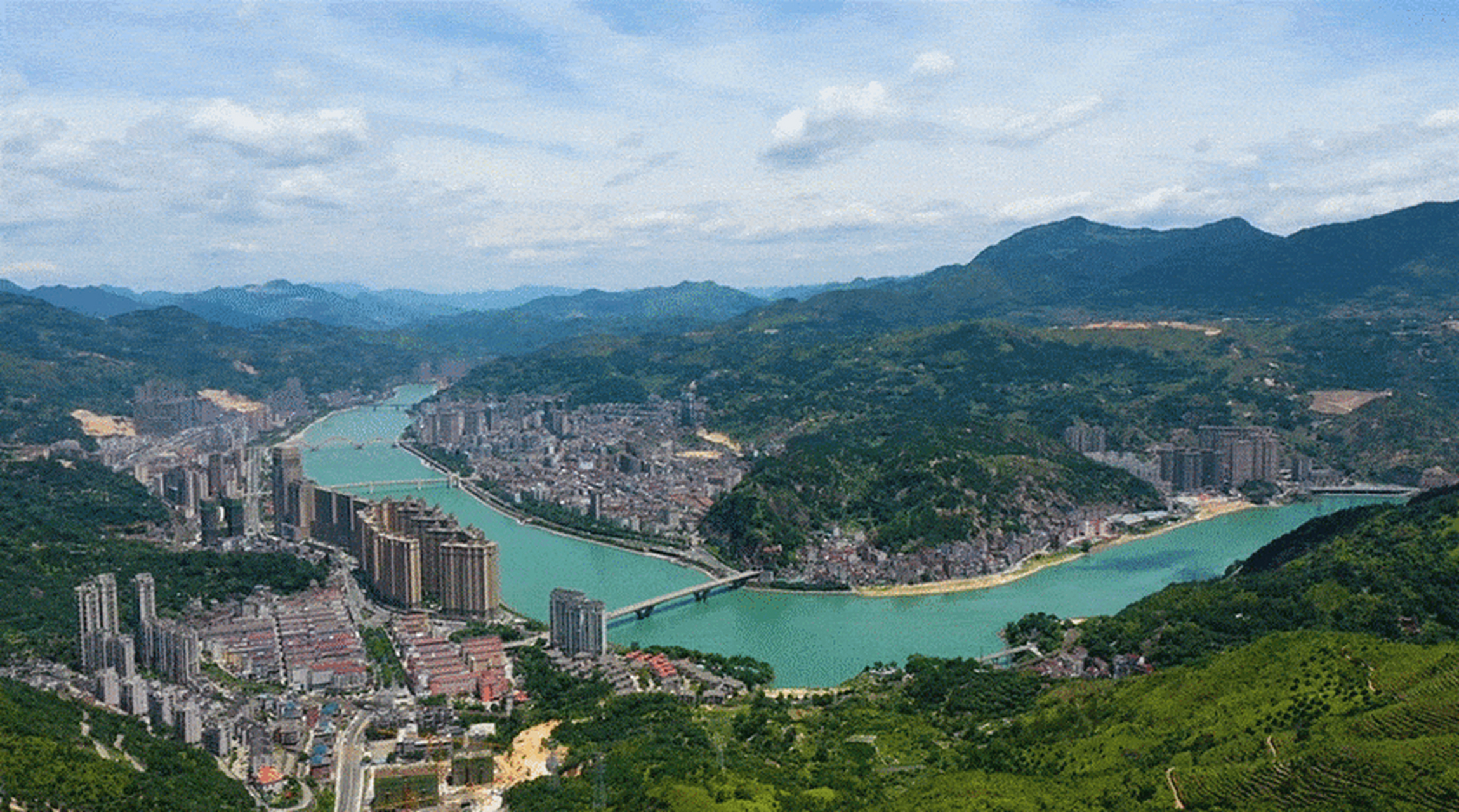 浙江丽水青田县简介: 青田县,隶属浙江省丽水市,地处浙江省东南部