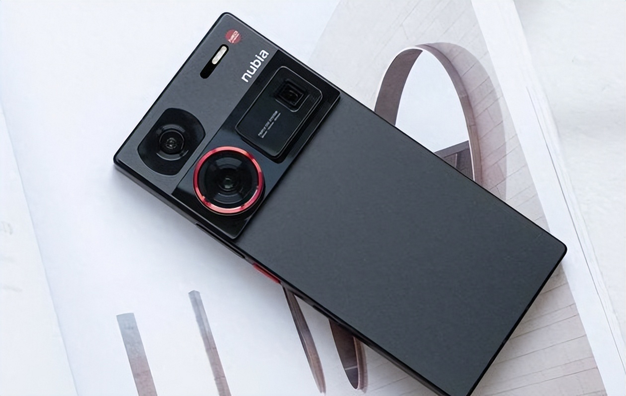 四款真香机各有千秋,包括荣耀100pro,红魔9pro,努比亚z60ultra和魅族