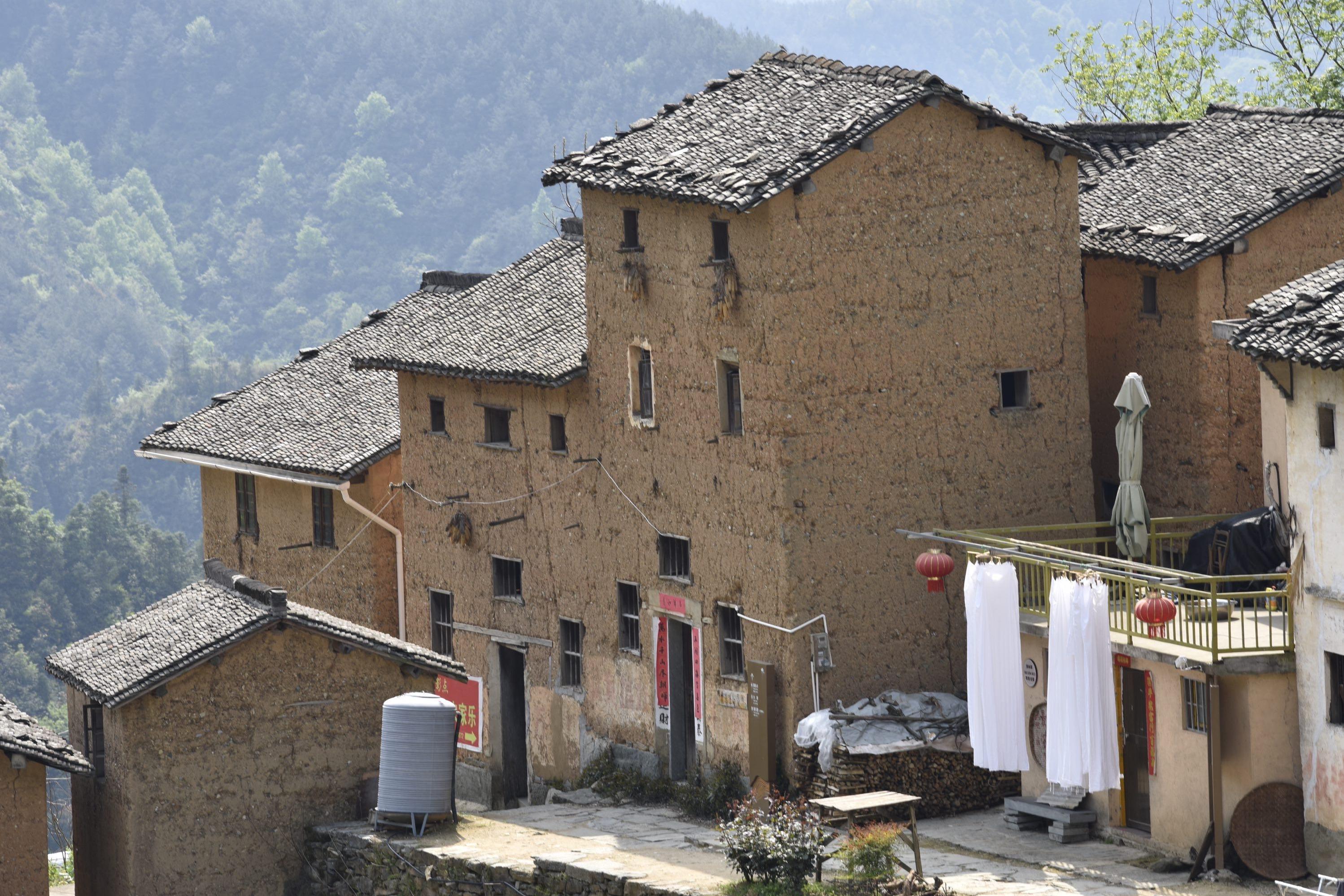 阳产土楼位于皖南,被誉为"皖南最后的净土",拥有独