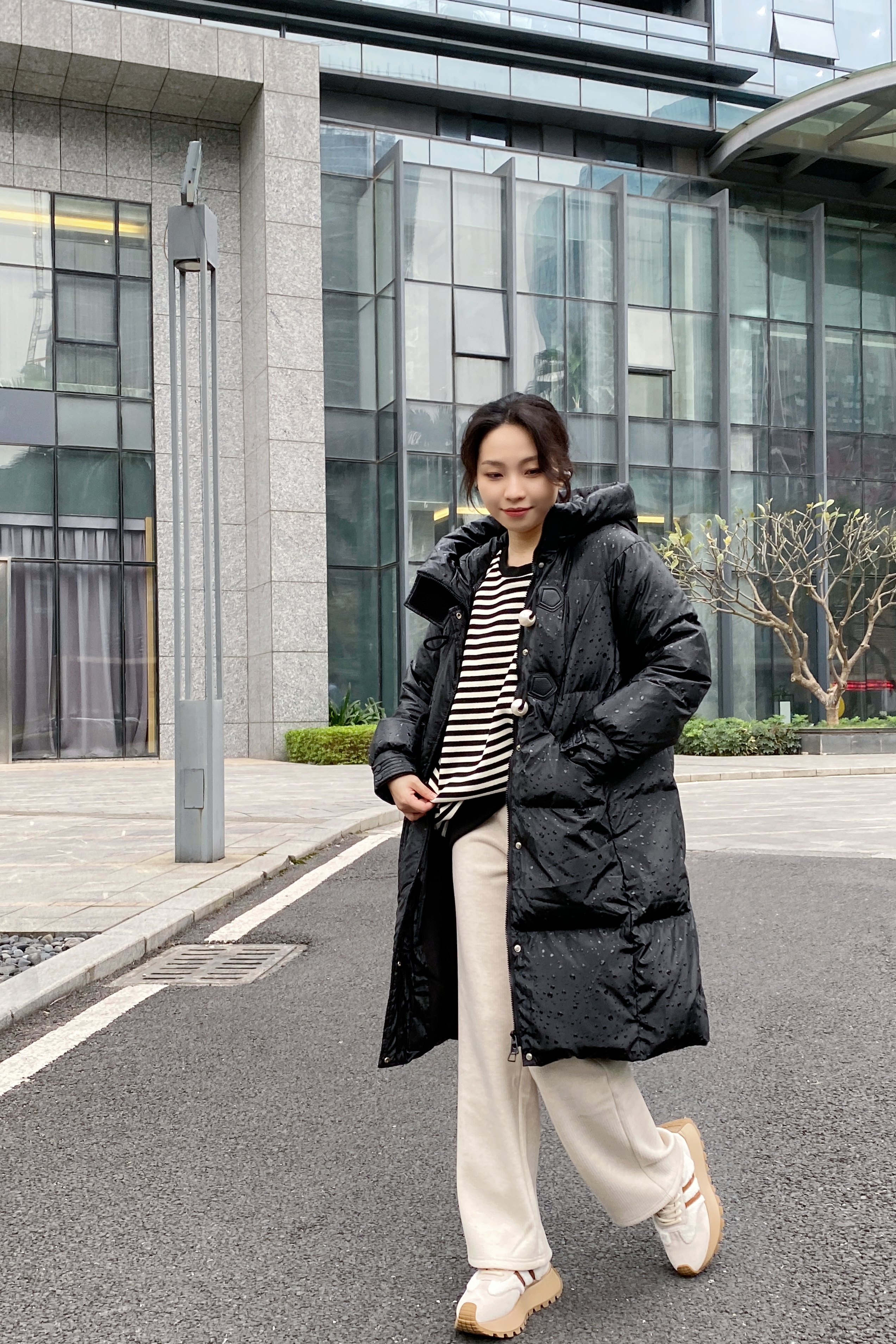 跨年创作挑战赛#  【冬季简约羽绒服穿搭】  这个寒冷的冬天不能缺少