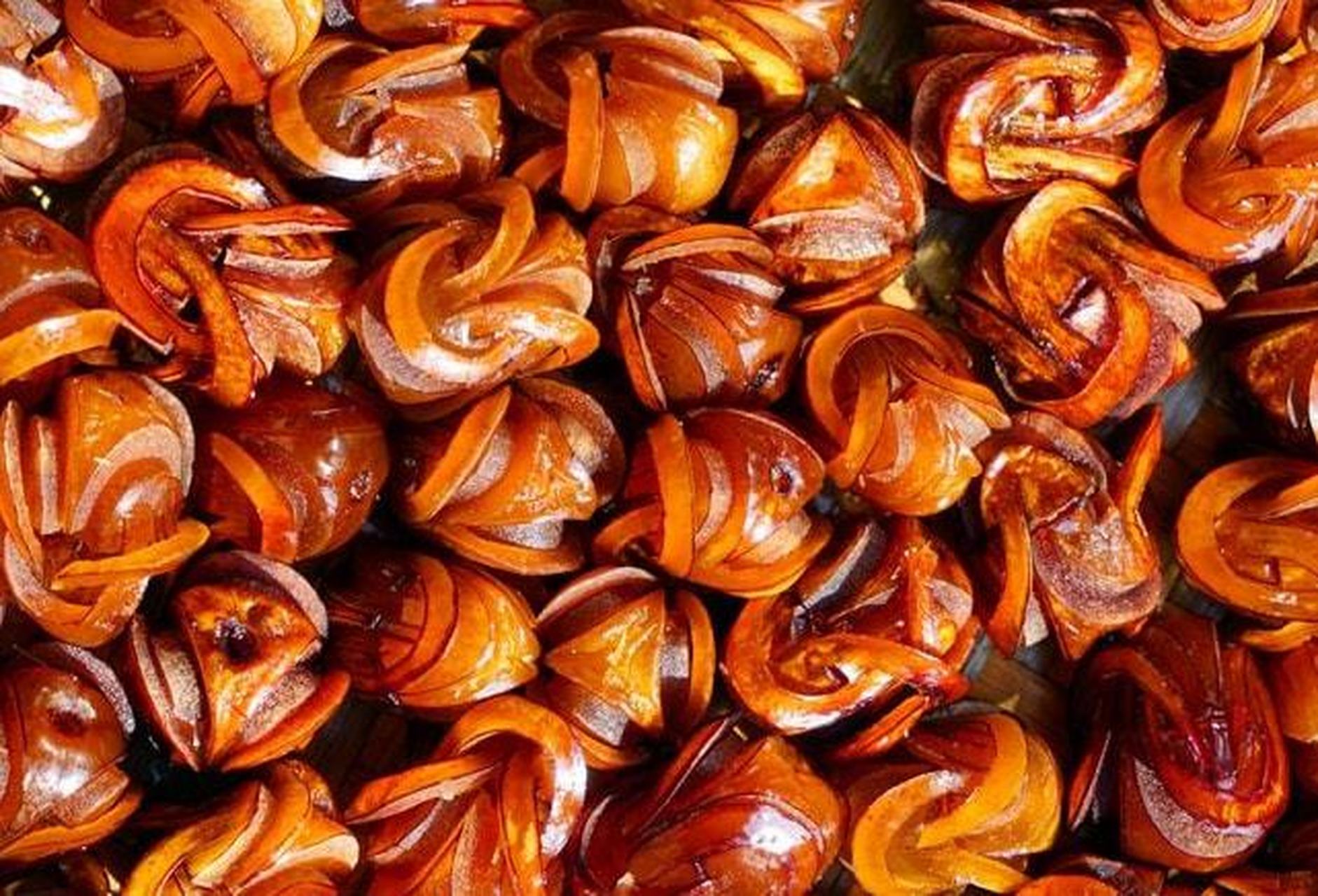 三台涪城麦冬:涪城麦冬是绵阳三台县的著名特产,具有很高的药用价值和