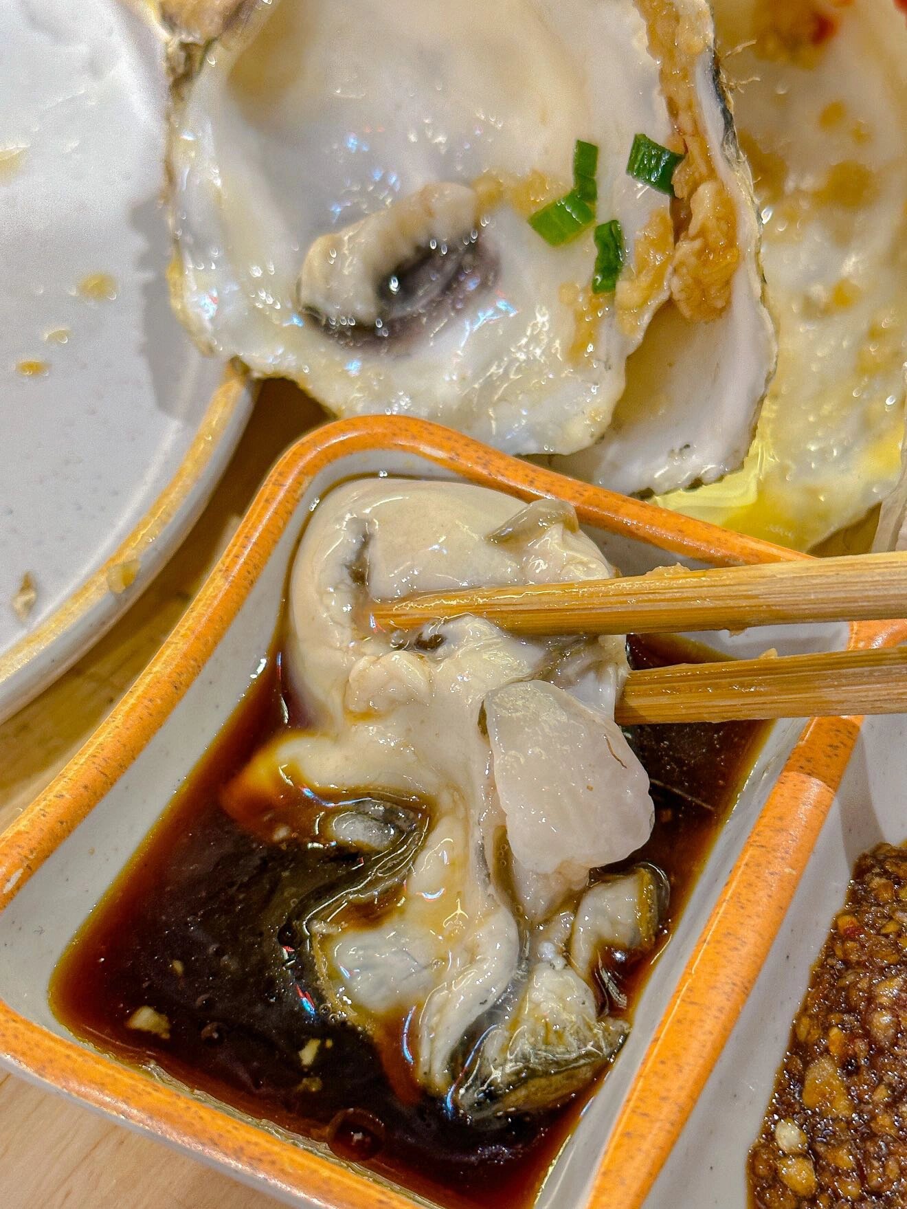不愧是生蚝界的天板吃过的都知道 在魔都爆火现在成都也能吃到 他家在