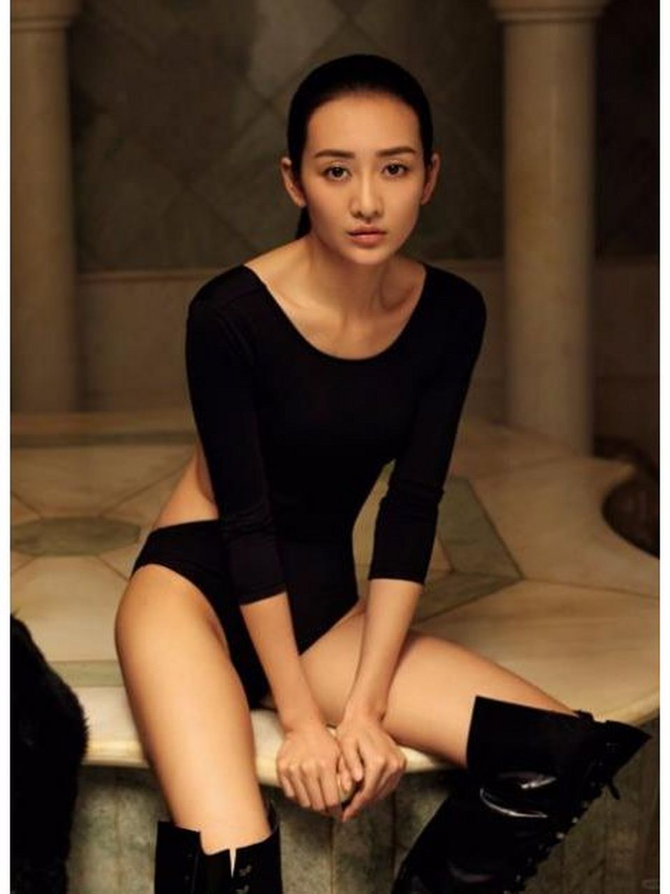 夜光剧本女主角王鸥华丽转身为准妈妈啦!