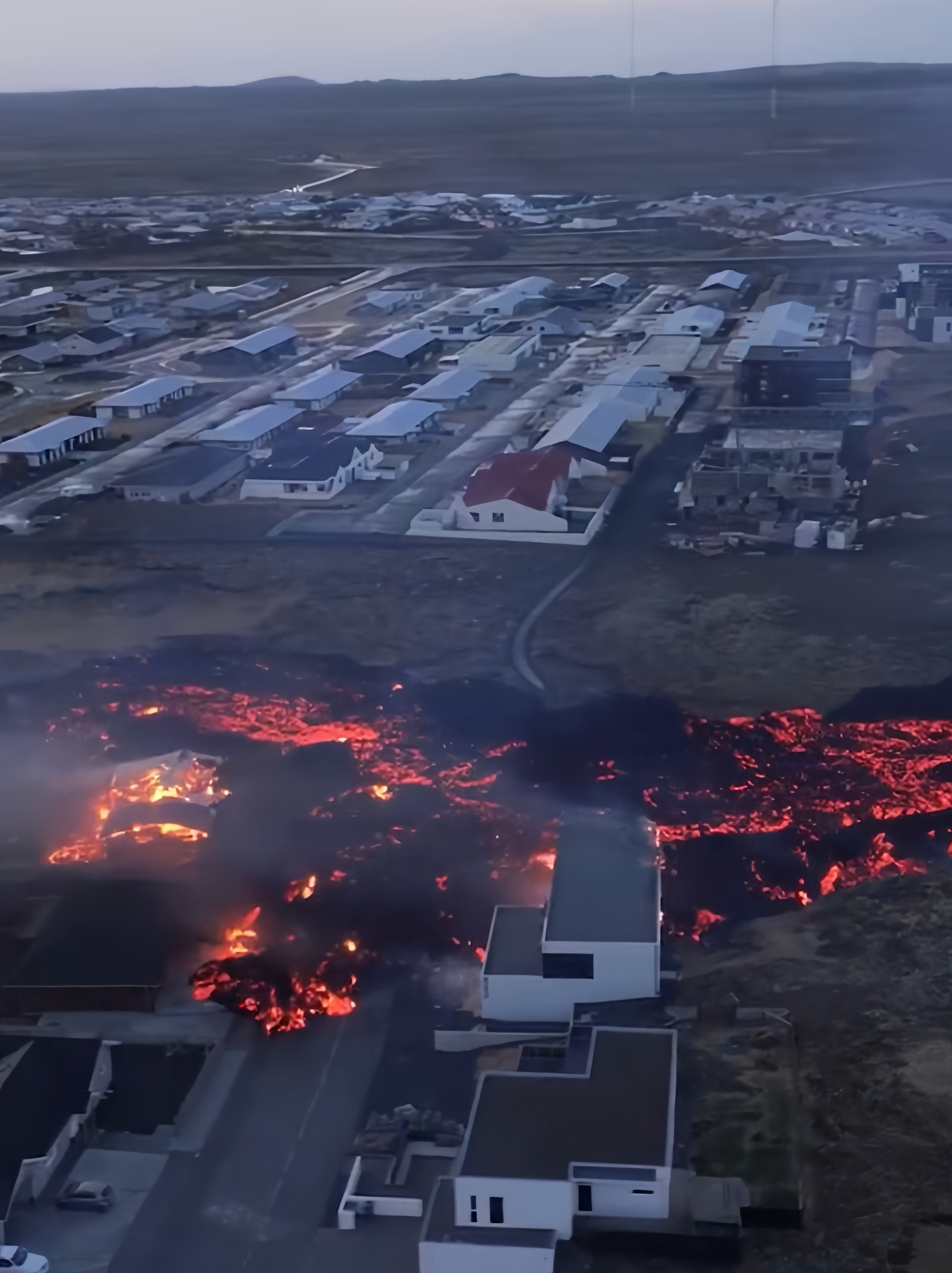 新西兰火山爆发图片