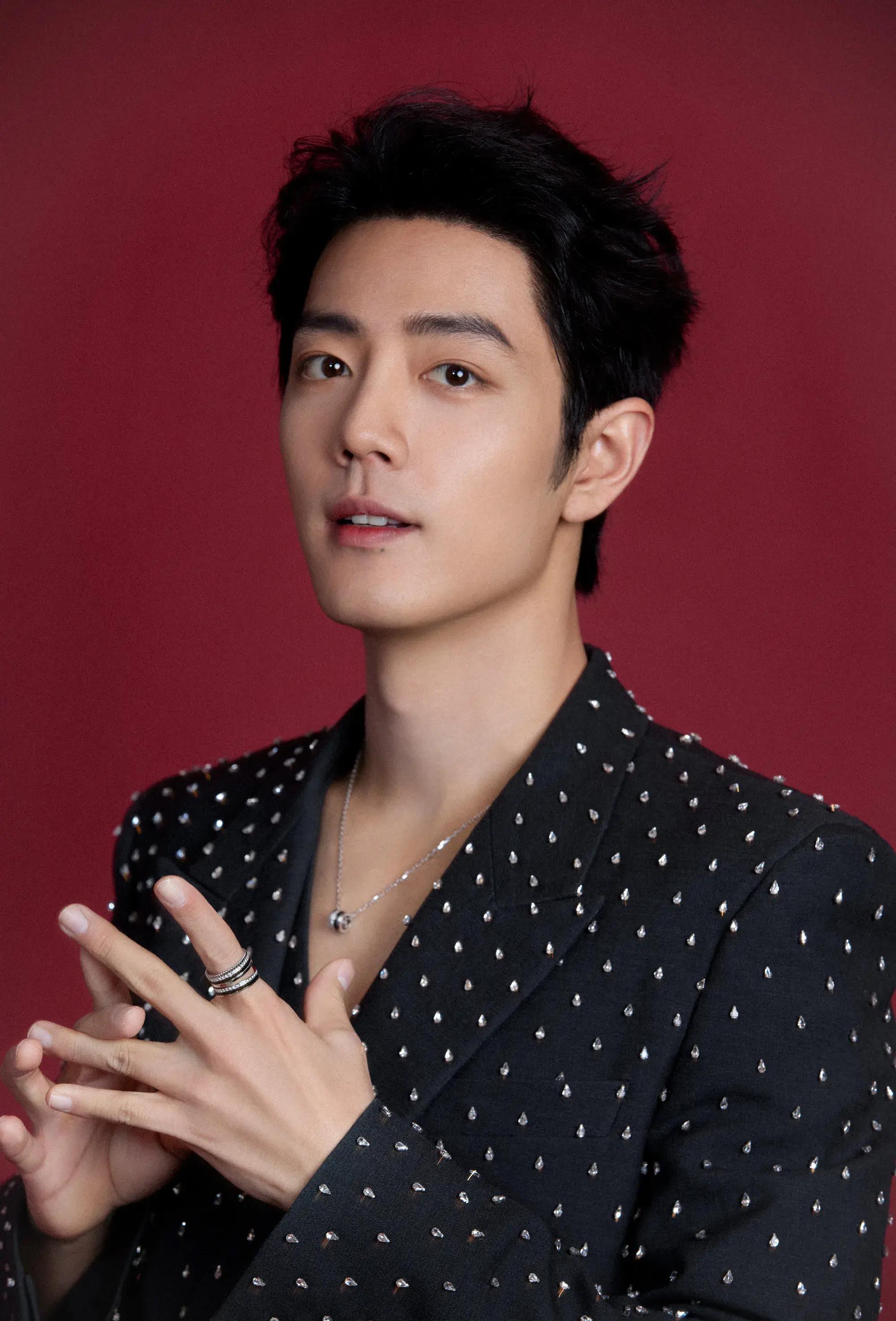 肖战炫目红毯造型大揭秘