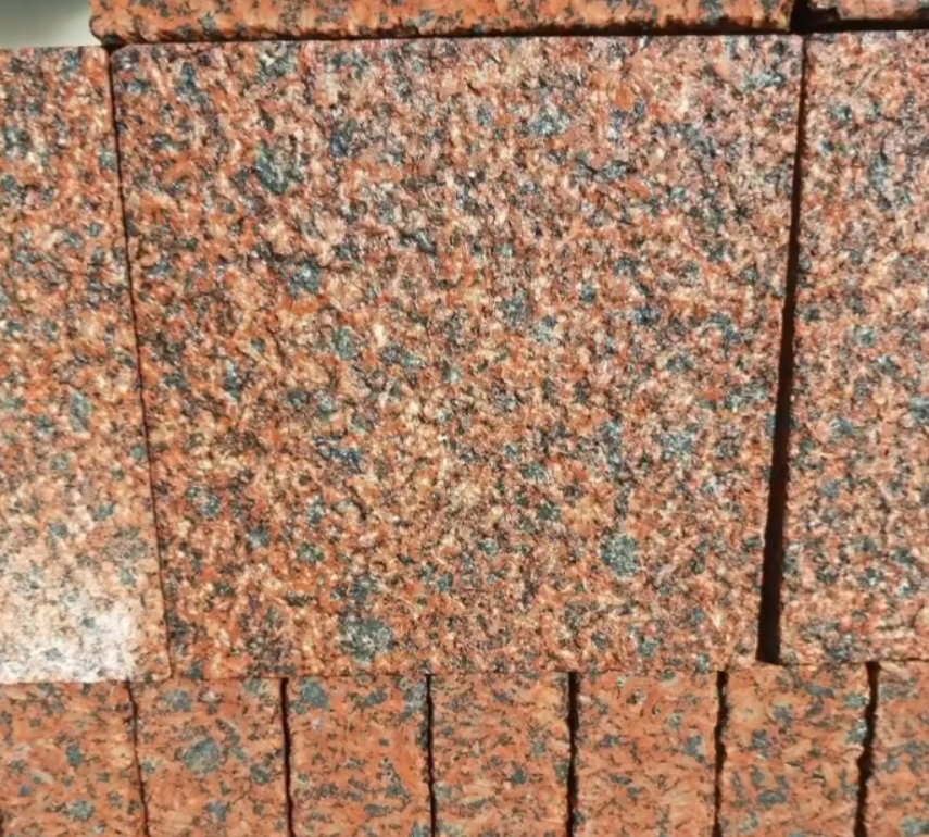 贵妃红石材,是一种天然的花岗岩品种,其主要产地位于我国山西省.