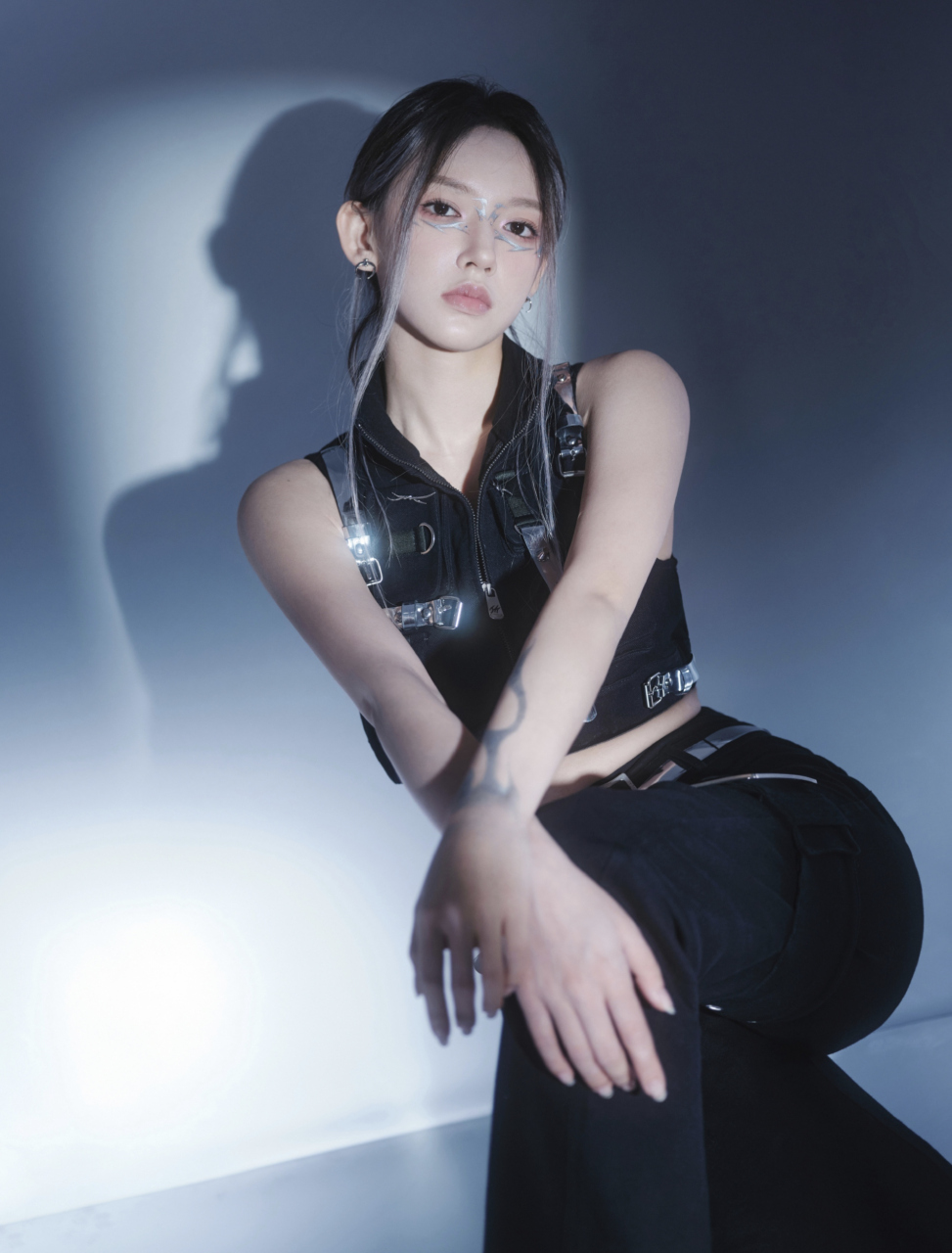 又被程潇惊艳到了,赛博风造型好帅.