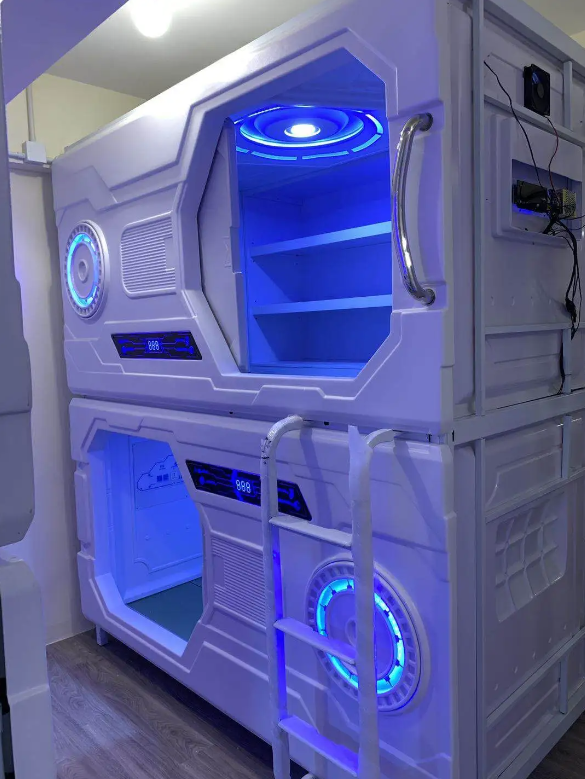 电竞酒店太空舱:打造极致游戏体验的未来之旅