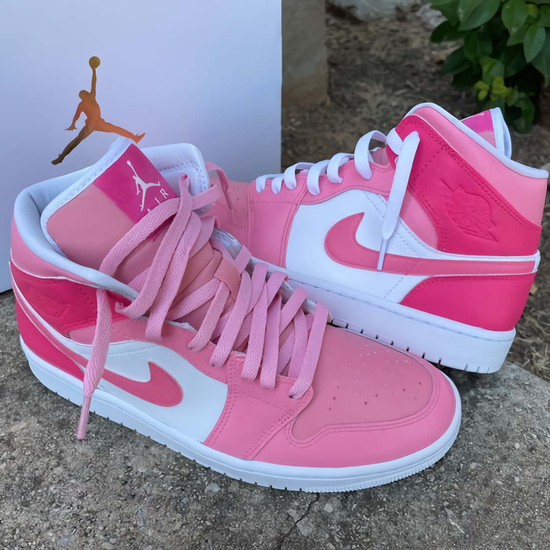 分享一块款女款耐克aj哦真的好好看