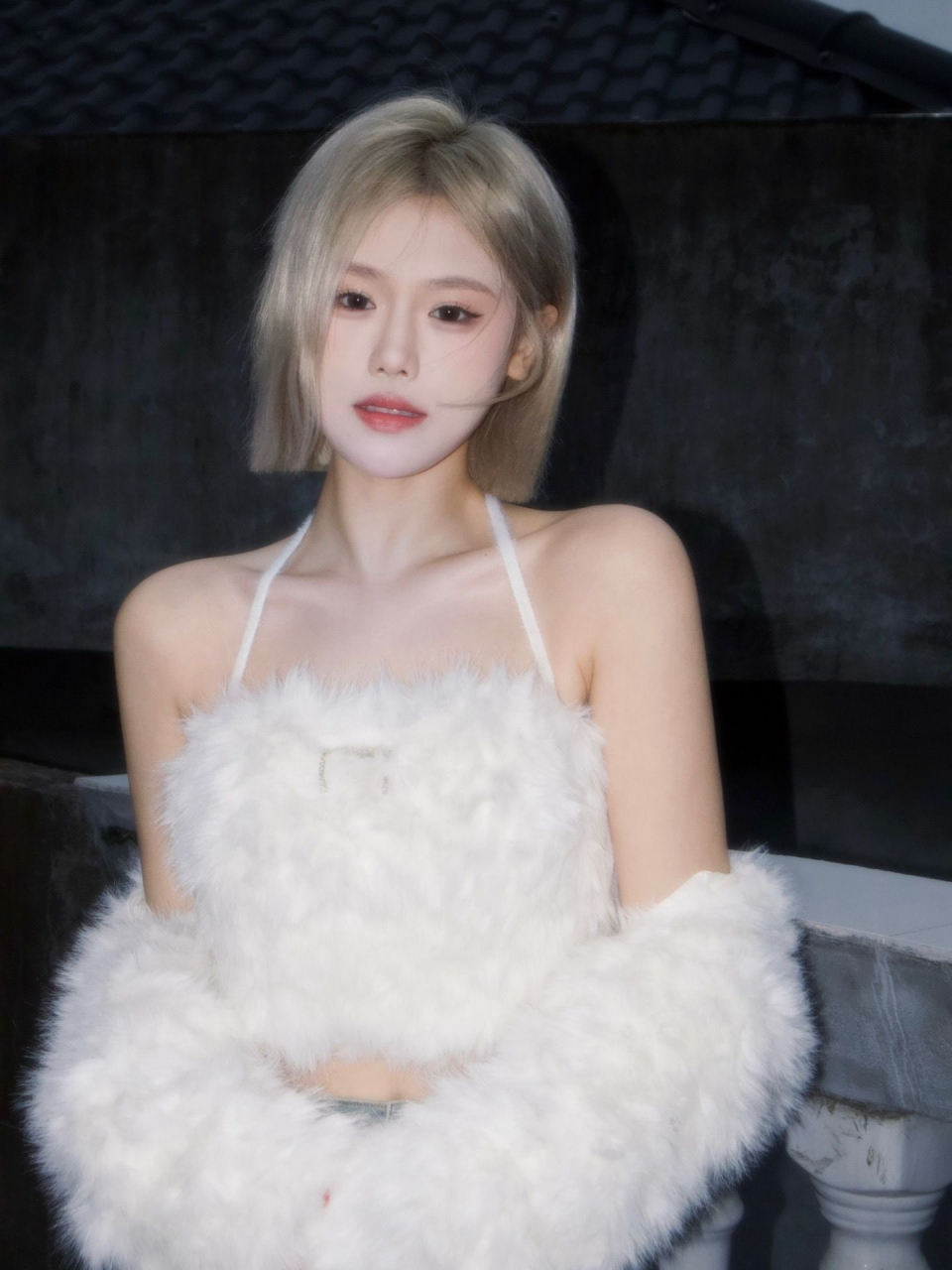 网红美女 起司姨太 起司姨太本名肖颖,来自福建1998年1月14日出生,抖