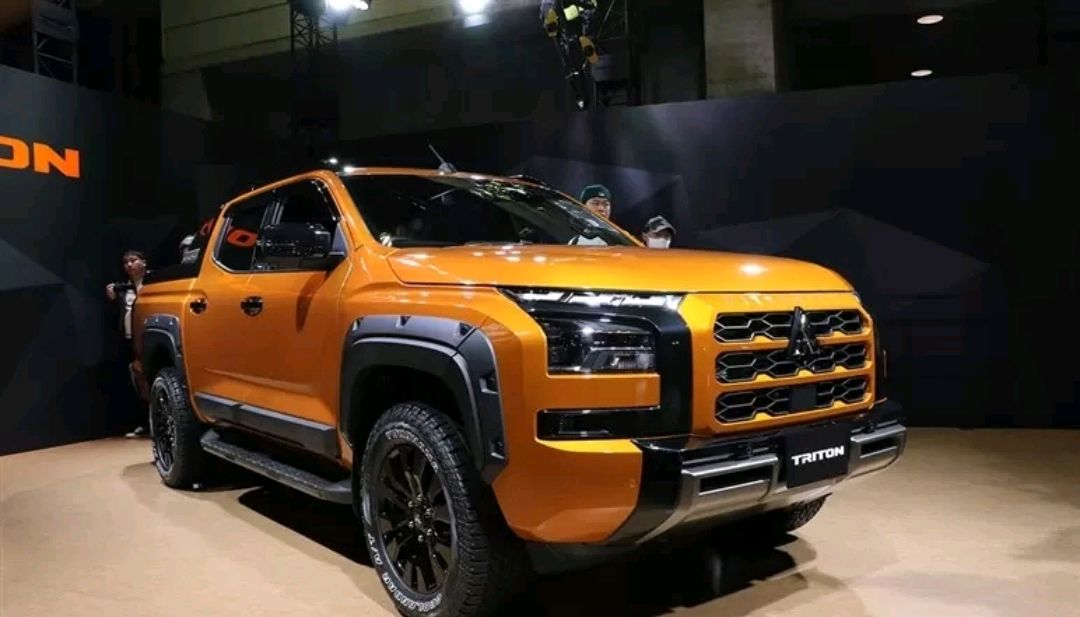 三菱lc200越野皮卡来啦,引入柴油动力,强化四驱性能,很有竞争力