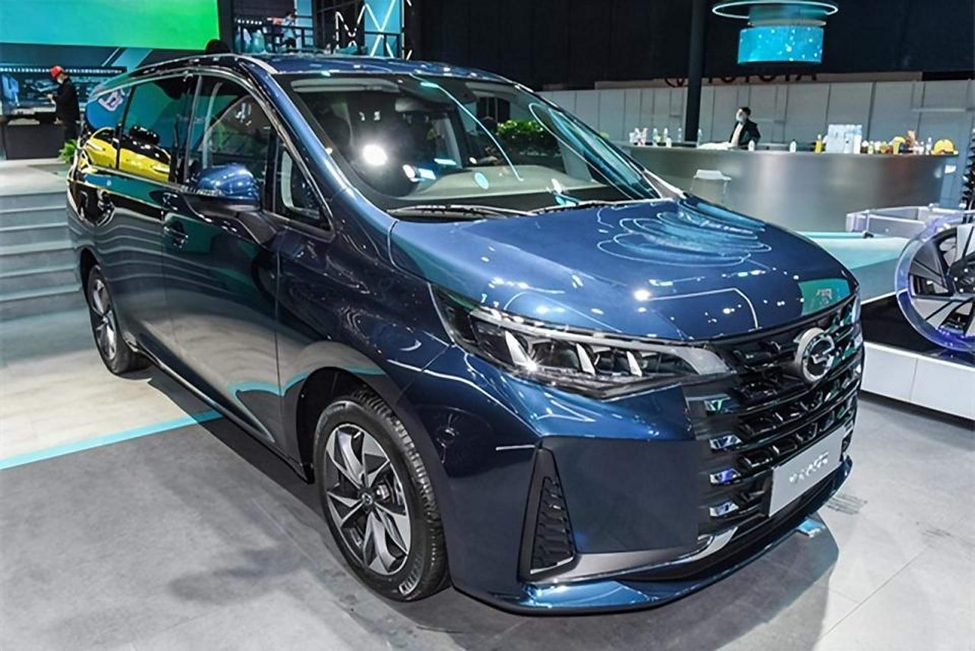 广汽传祺m6商务mpv,大空间 舒适度双升级!配置豪奢但不贵.