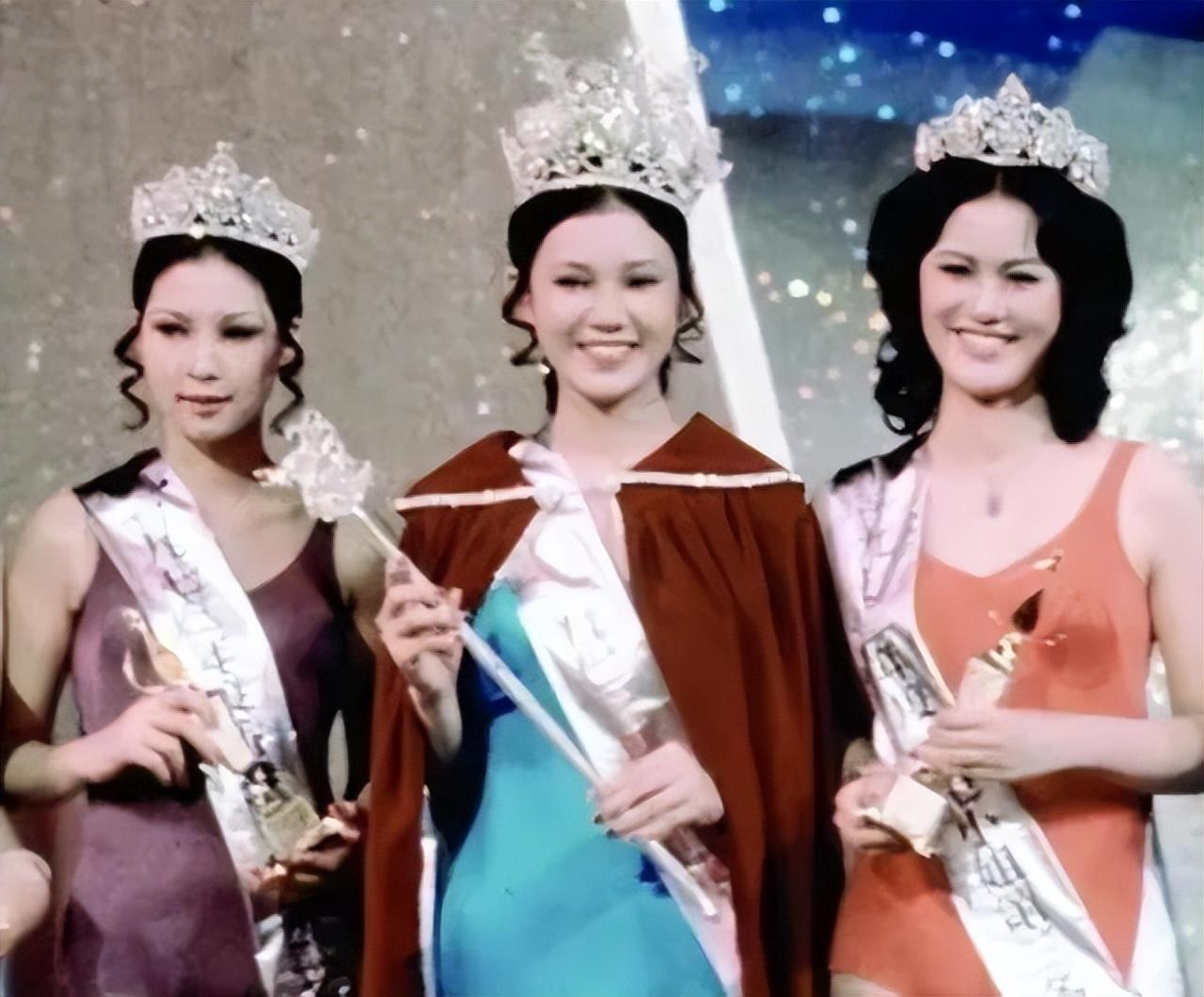 回顾赵雅芝的3个儿子长子47岁次子44岁小儿子37岁个个让她骄傲