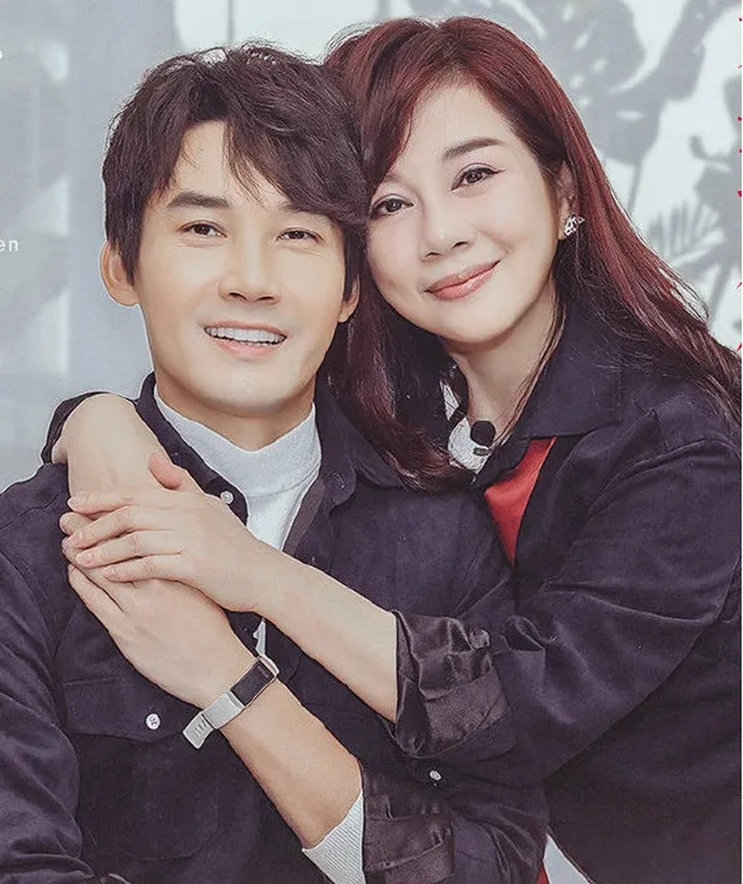 "  张铎和陈松伶是在拍戏时相识,张铎见陈松伶的第一面就被吸引了,在