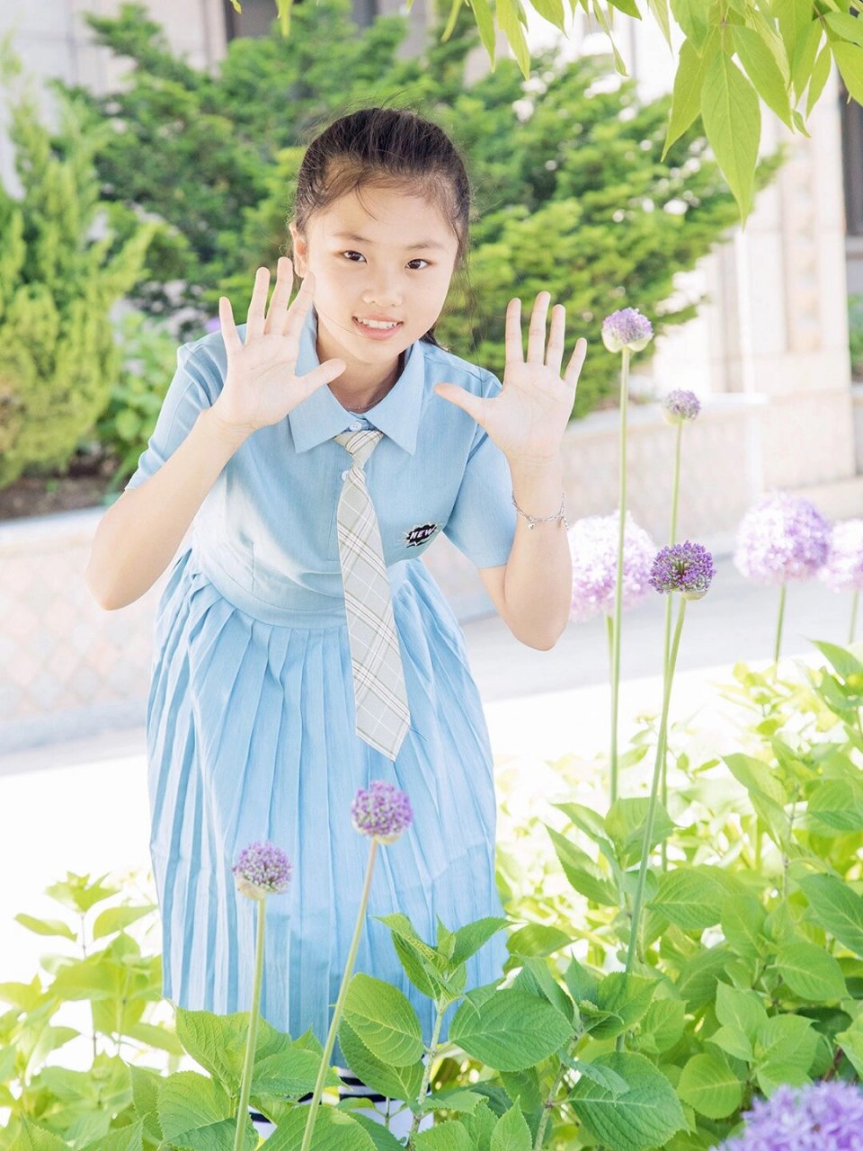 最美小学生  小学生的美,是那种最纯净的美.