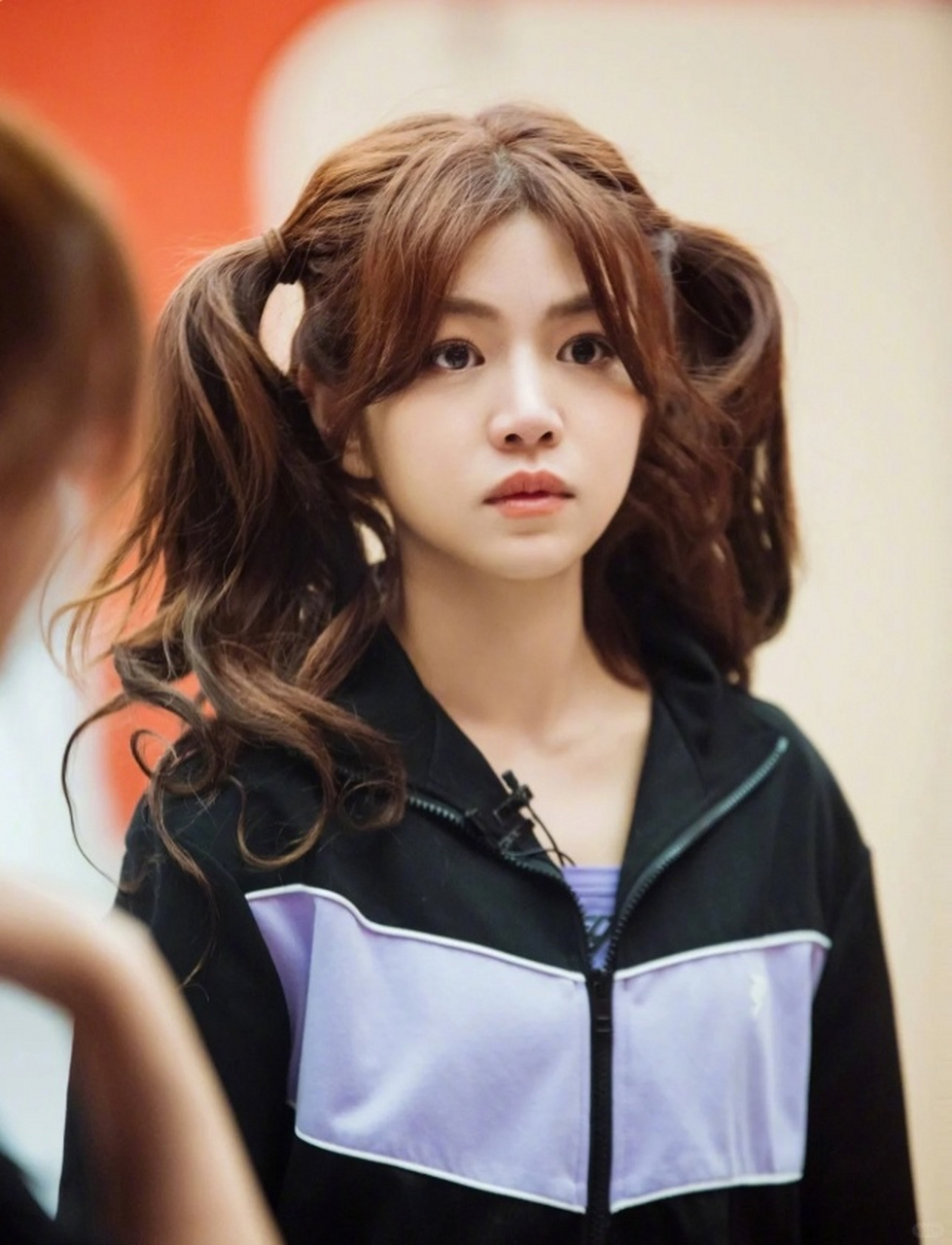 打造粗钝感美女的秘诀——陈妍希脸型与发型妆容搭配心得  看到陈妍希