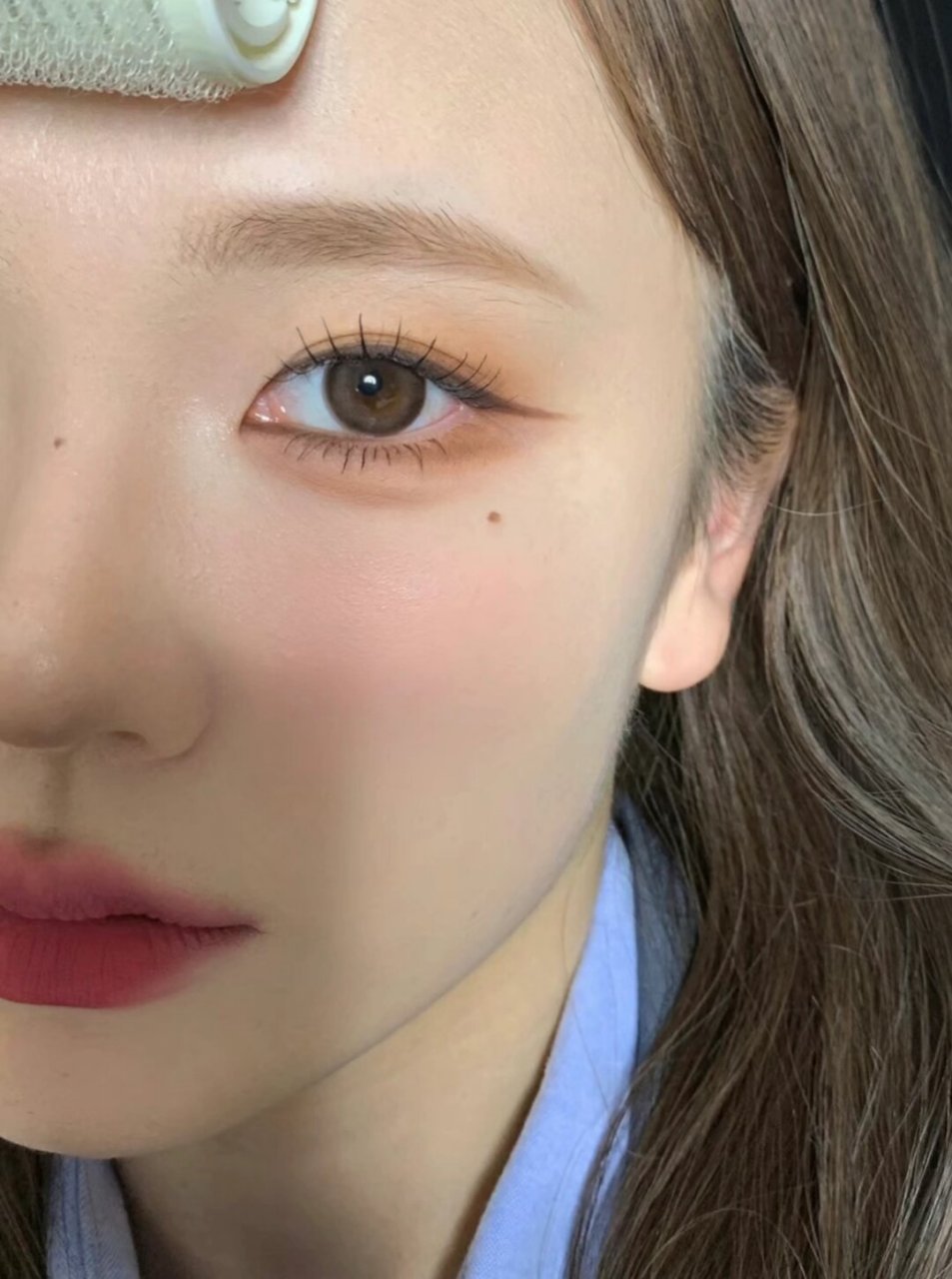 韩式妆容分享  韩妆最全妆容细节: 11566底妆核心:轻薄,透亮,粉