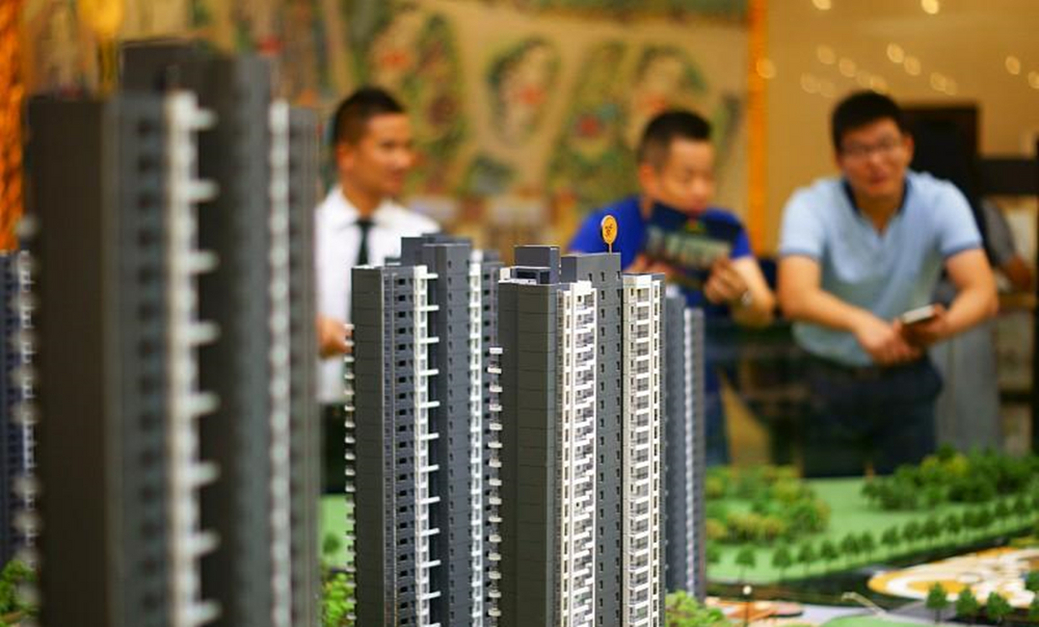 开发商拥有更大自主定价权,可能导致房价大幅下跌.