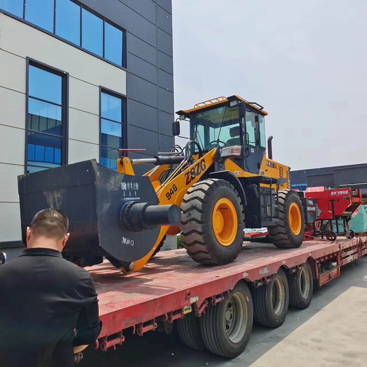 混凝土强制搅拌装载机