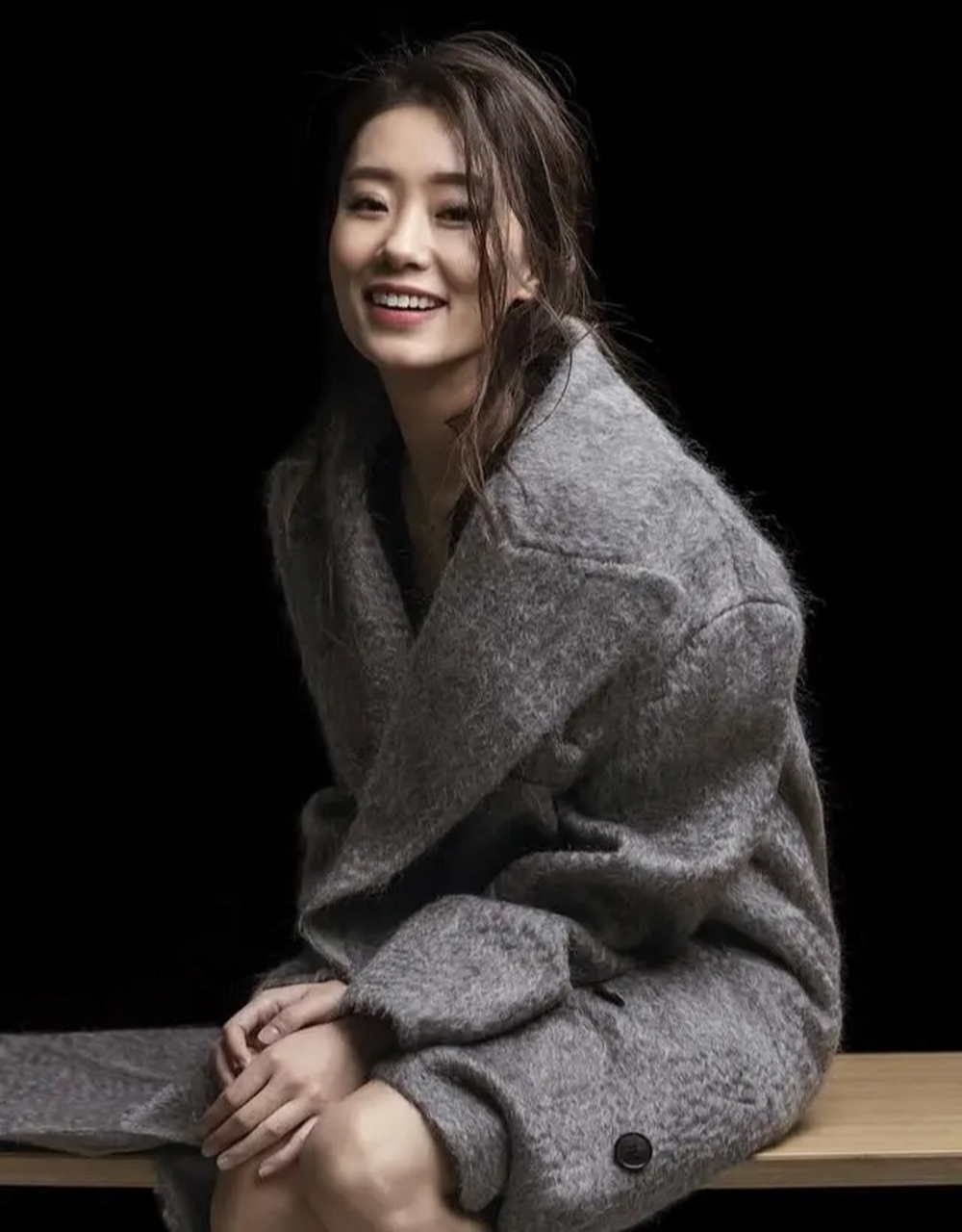 张小斐,一位来自辽宁鞍山的知名演员,她的表演作品包括《飞天》